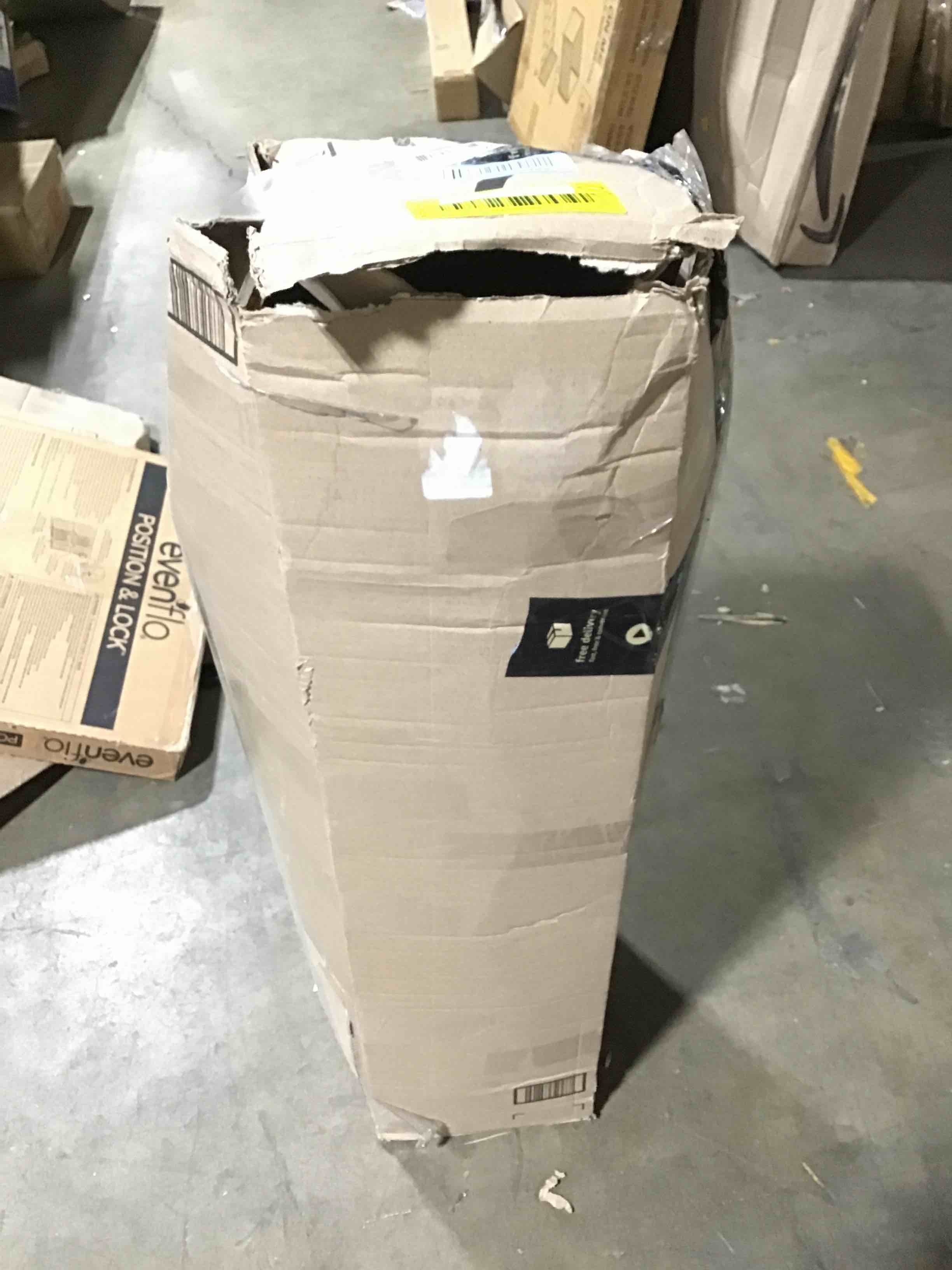 https://s3.amazonaws.com/lotting-images-prod/bidfta/YEL5605583_1708016241934.jpeg