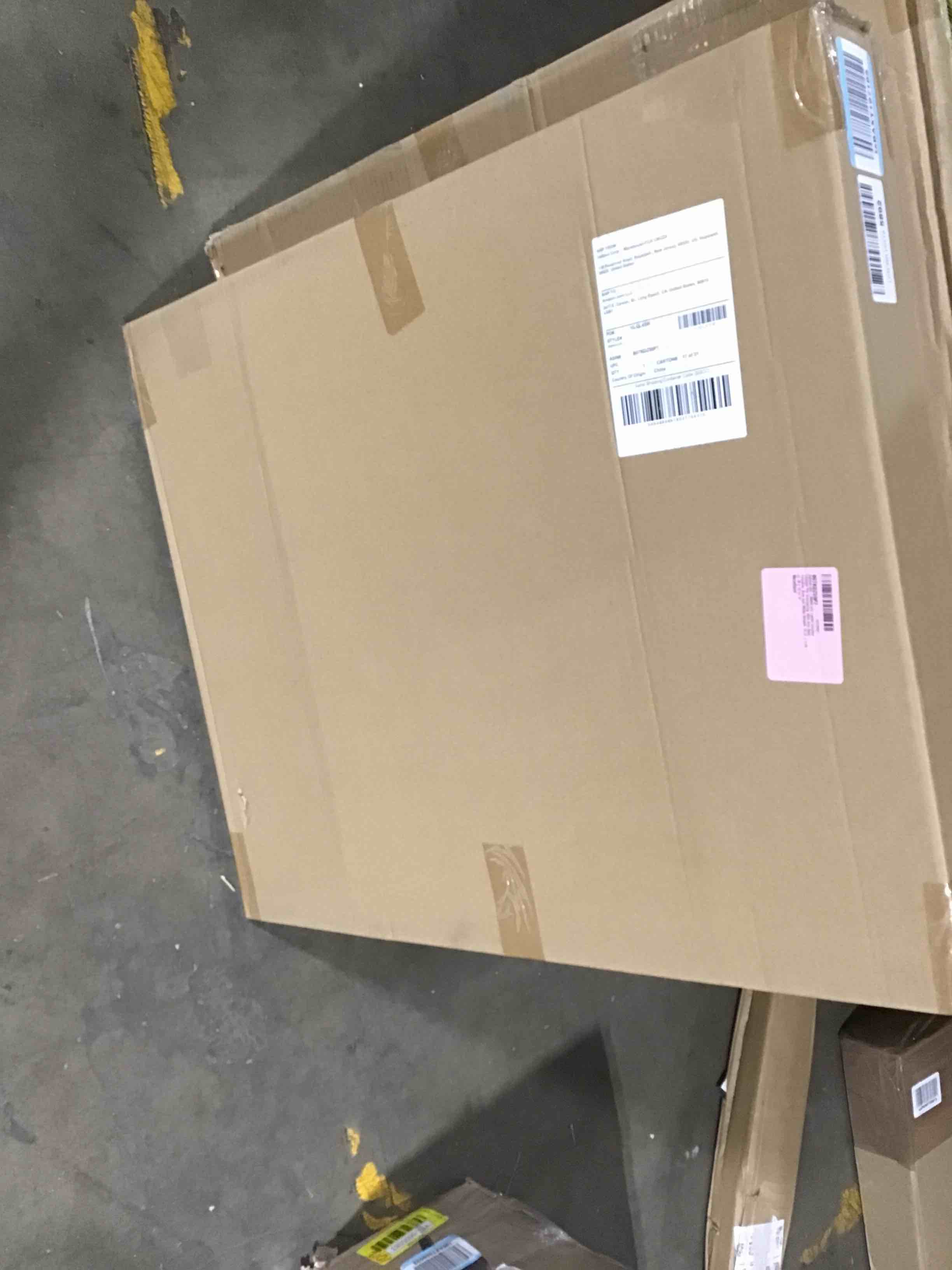 https://s3.amazonaws.com/lotting-images-prod/bidfta/YEL5605587_1708016632079.jpeg