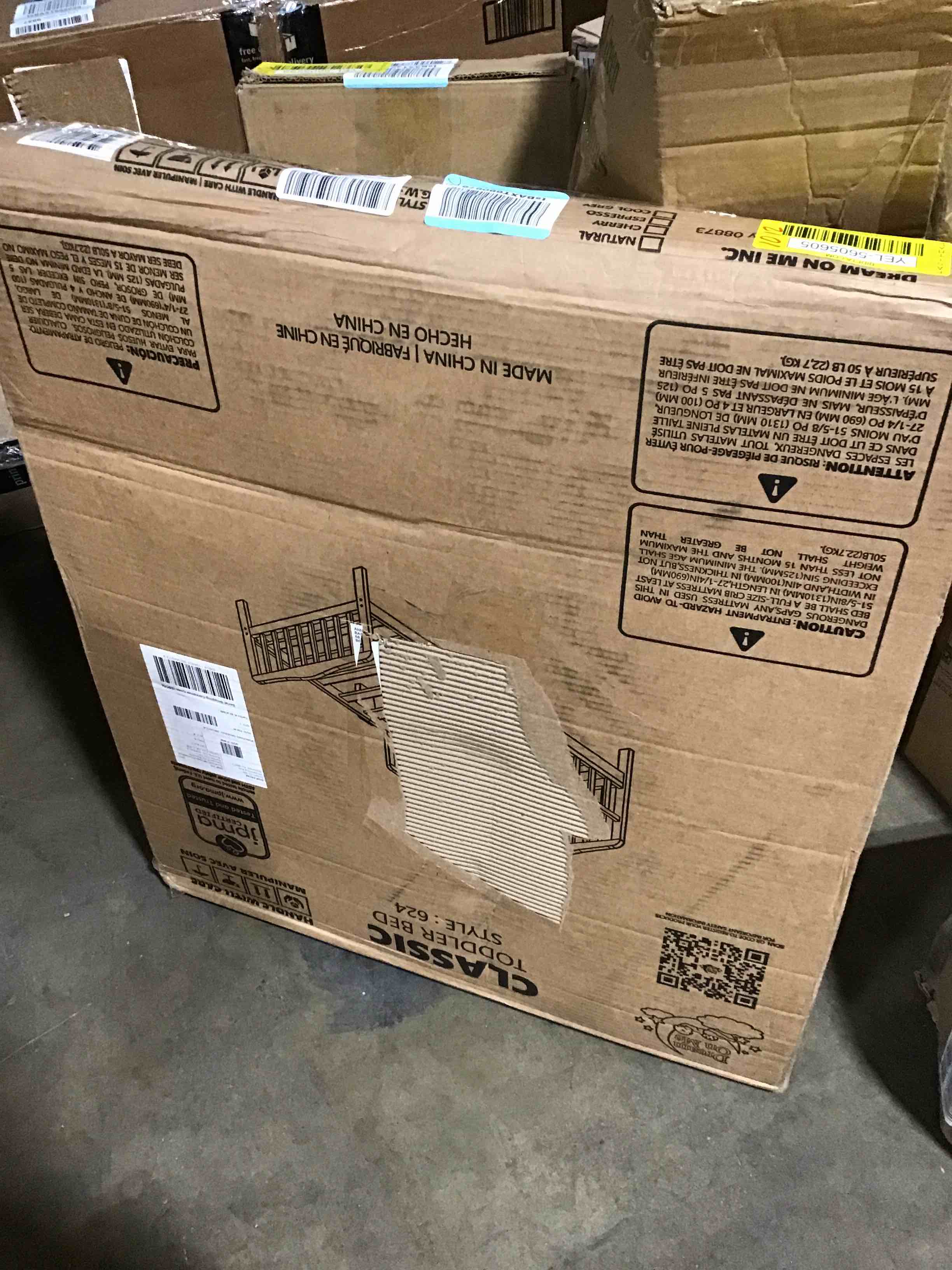 https://s3.amazonaws.com/lotting-images-prod/bidfta/YEL5605605_1708021815977.jpeg