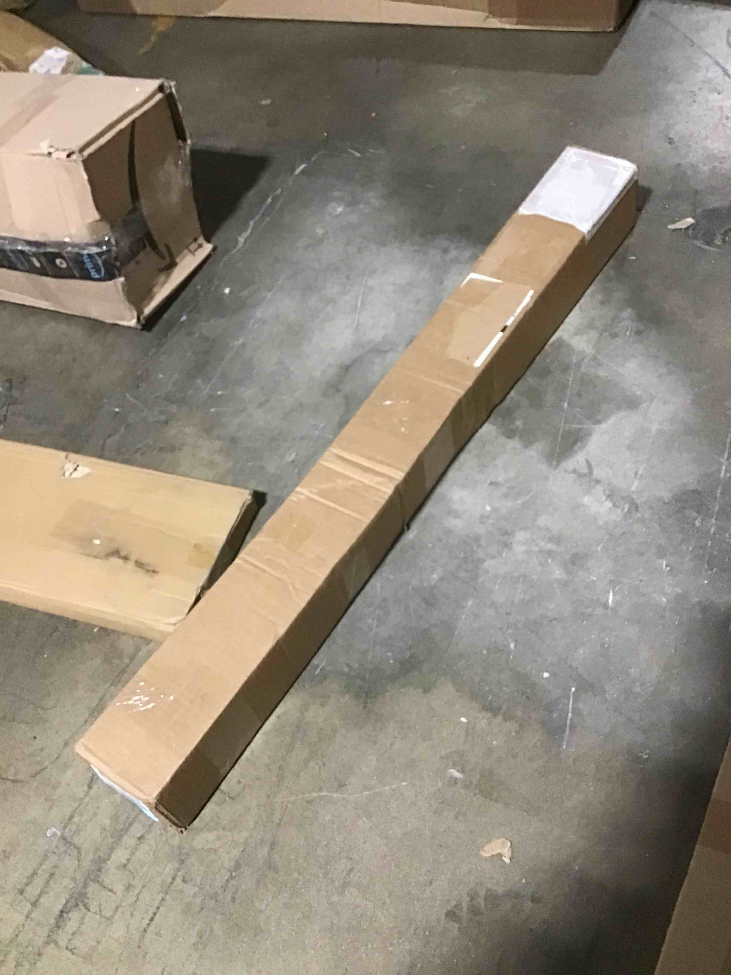 https://s3.amazonaws.com/lotting-images-prod/bidfta/YEL5605631_1708016486345.jpeg