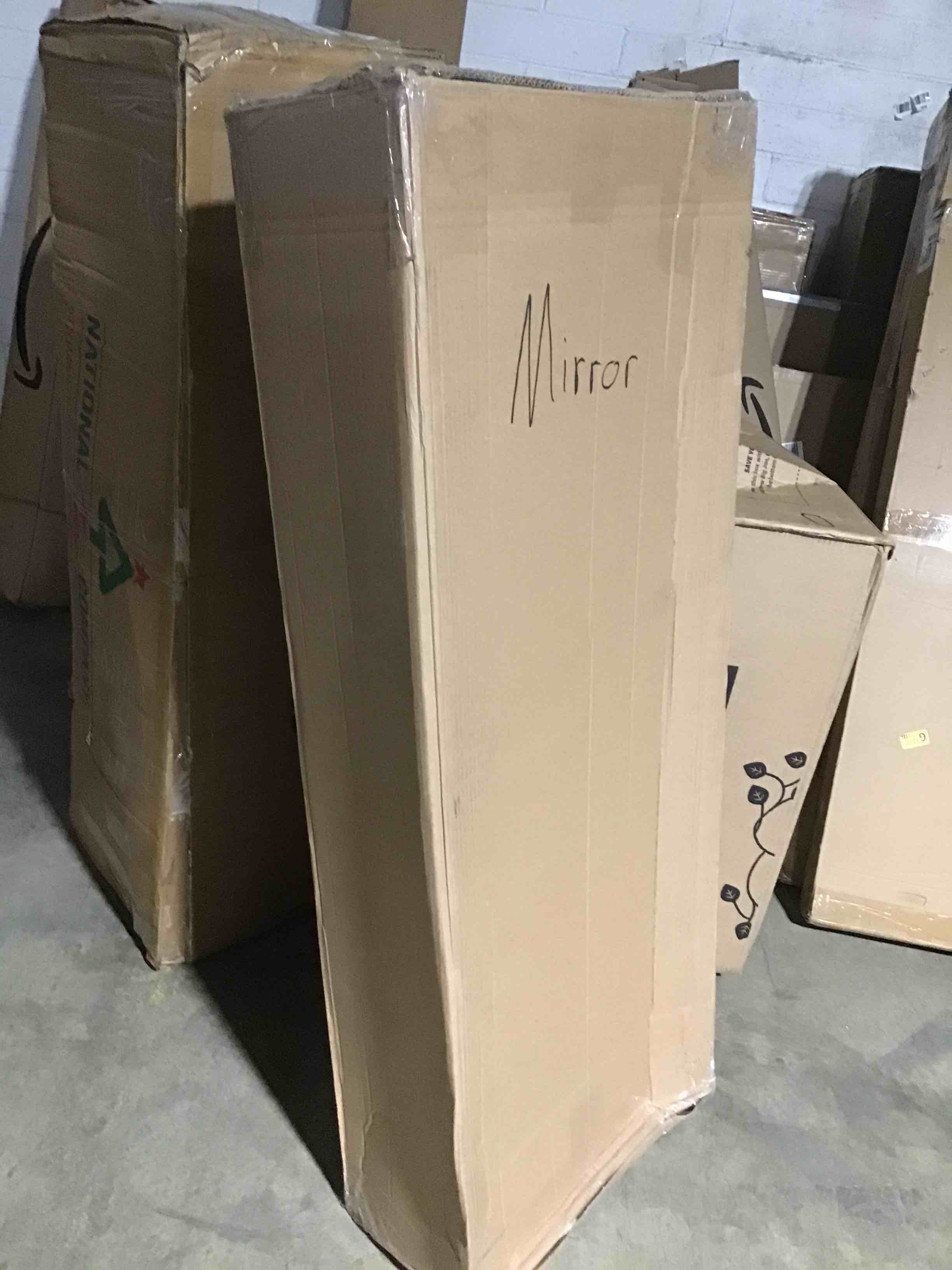 https://s3.amazonaws.com/lotting-images-prod/bidfta/YEL5606733_1705611962746.jpeg