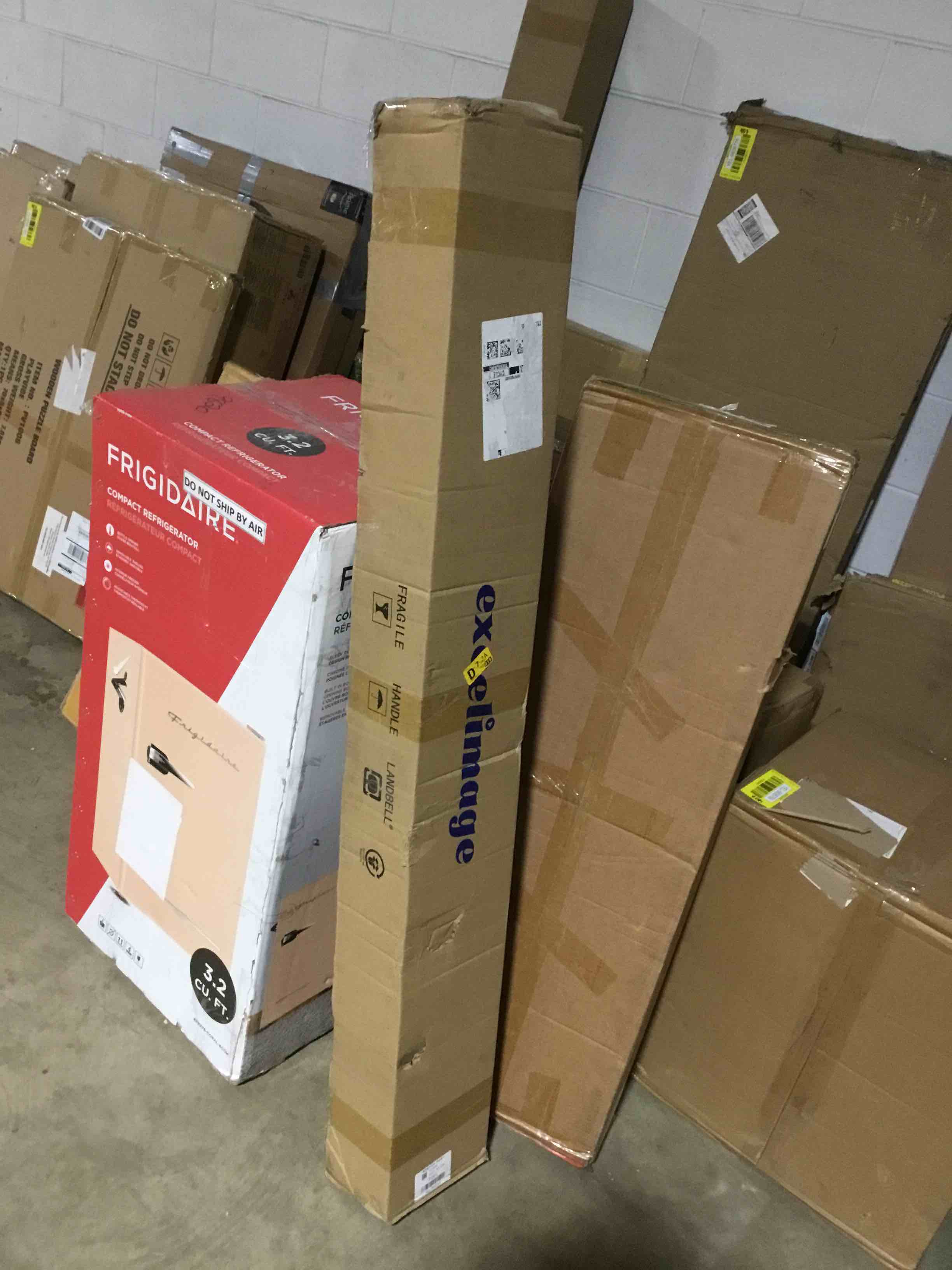 https://s3.amazonaws.com/lotting-images-prod/bidfta/YEL5606745_1705608207890.jpeg