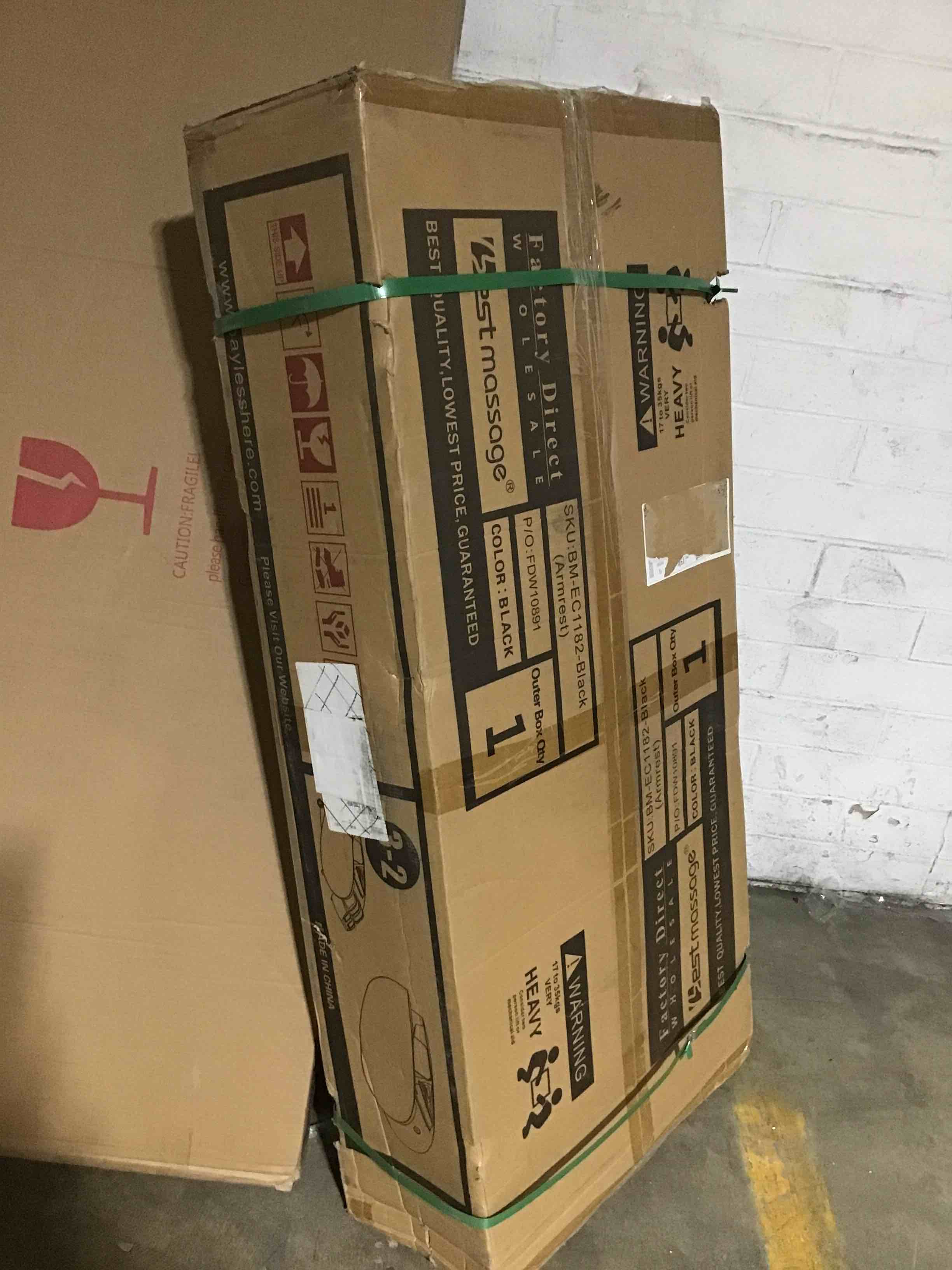 https://s3.amazonaws.com/lotting-images-prod/bidfta/YEL5606772_1705605092122.jpeg