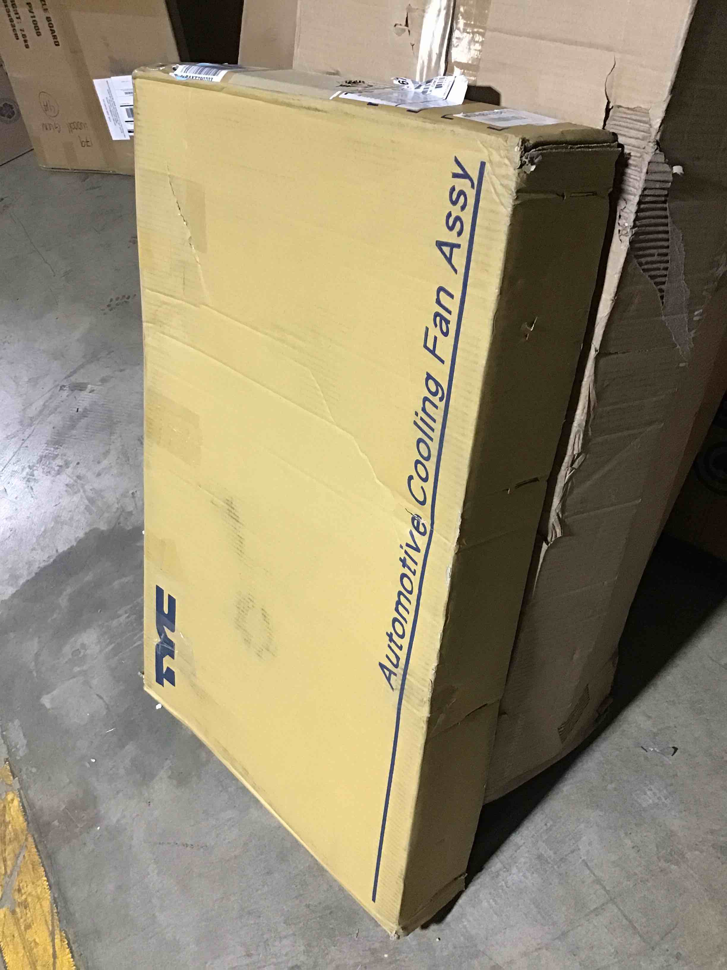 https://s3.amazonaws.com/lotting-images-prod/bidfta/YEL5607338_1706190728629.jpeg