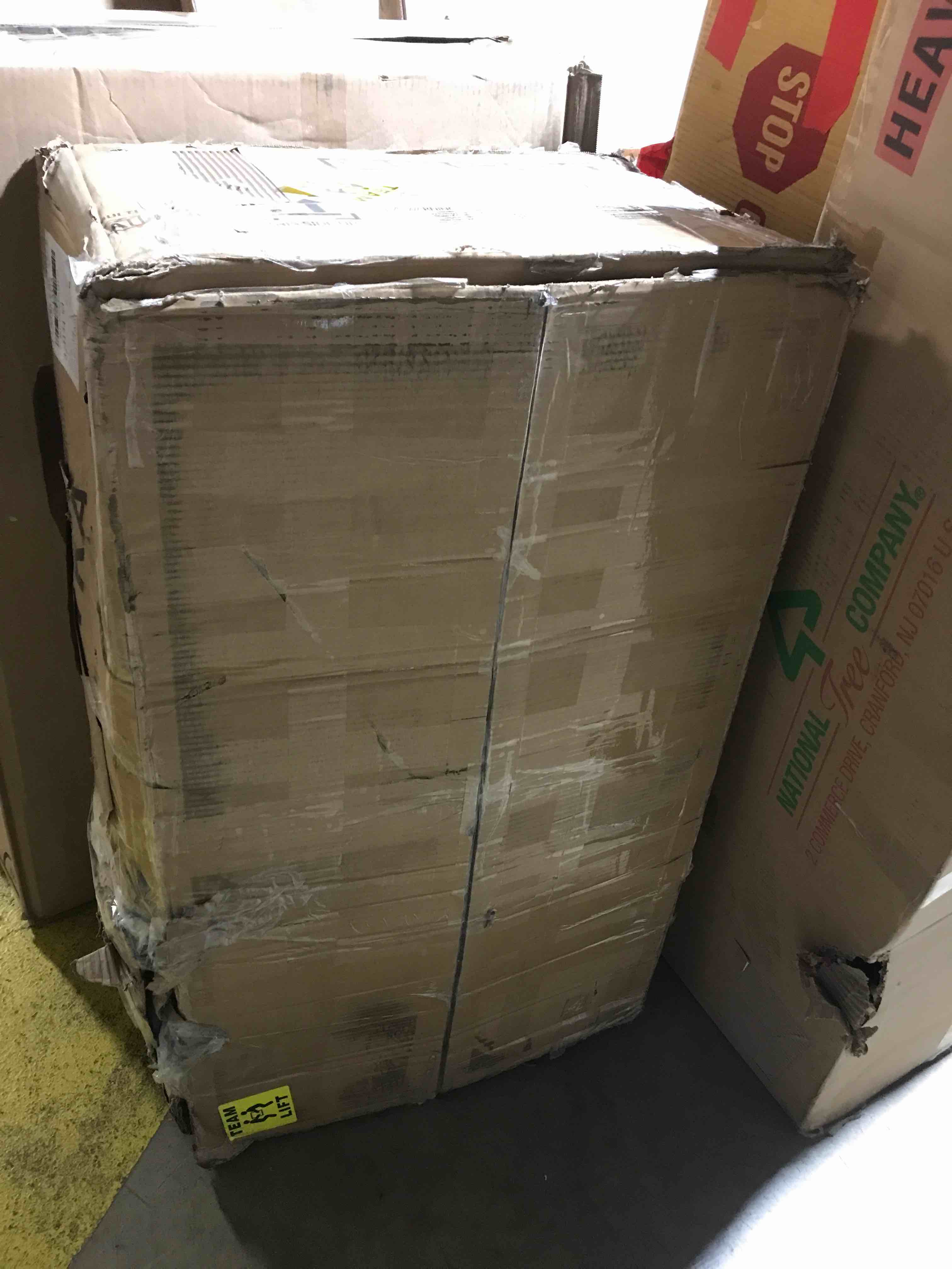 https://s3.amazonaws.com/lotting-images-prod/bidfta/YEL5608627_1706714877698.jpeg