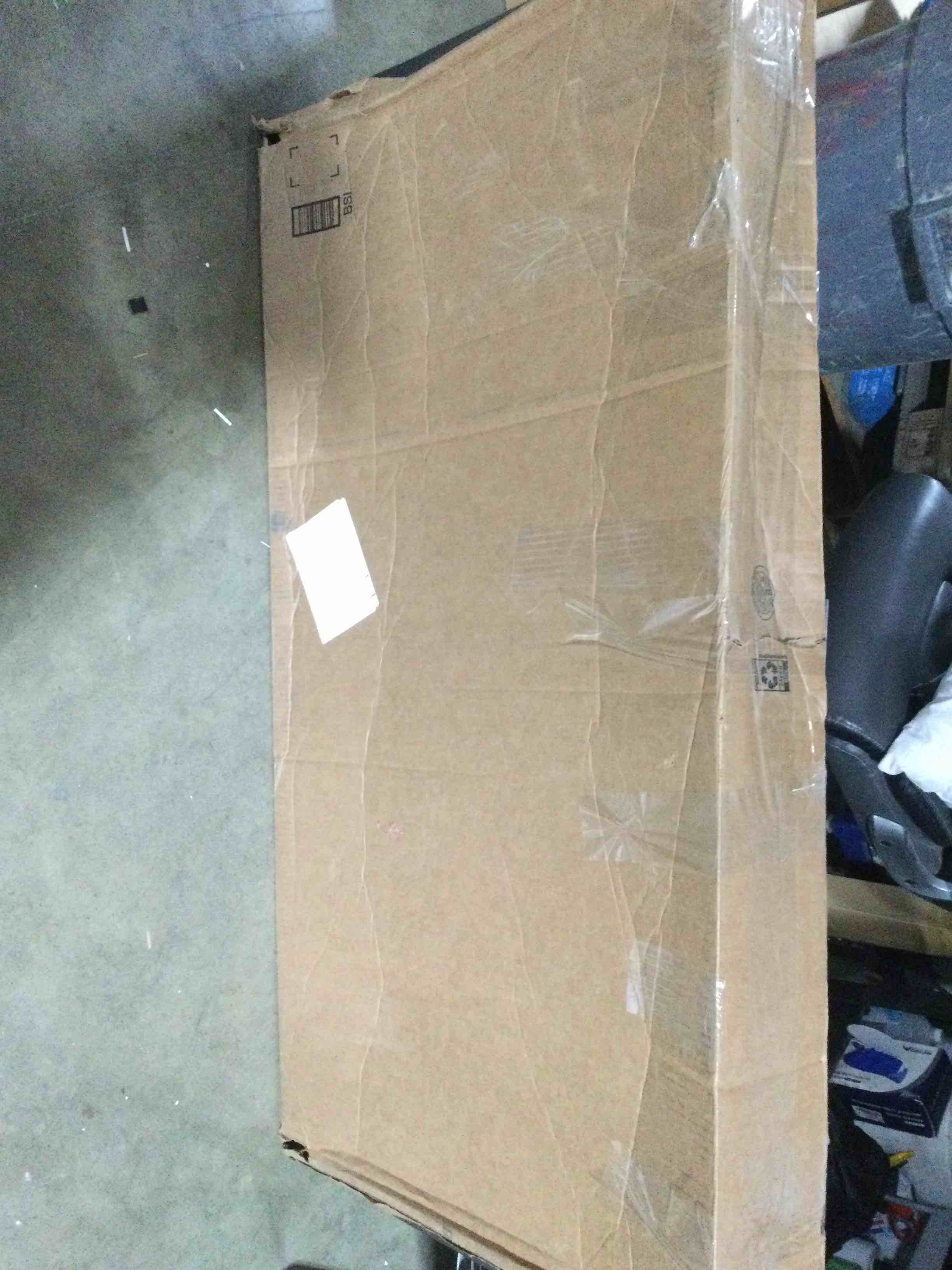 https://s3.amazonaws.com/lotting-images-prod/bidfta/YEL5609901_1706812019005.jpeg