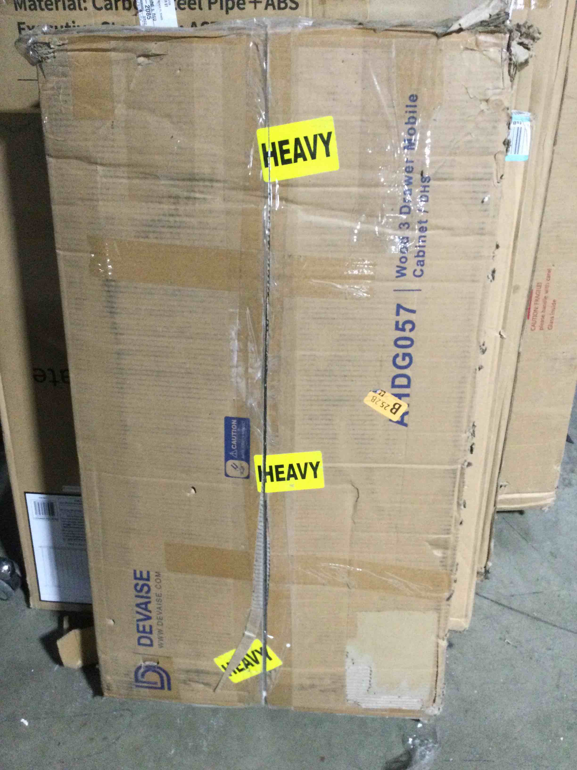 https://s3.amazonaws.com/lotting-images-prod/bidfta/YEL5609905_1706812573348.jpeg