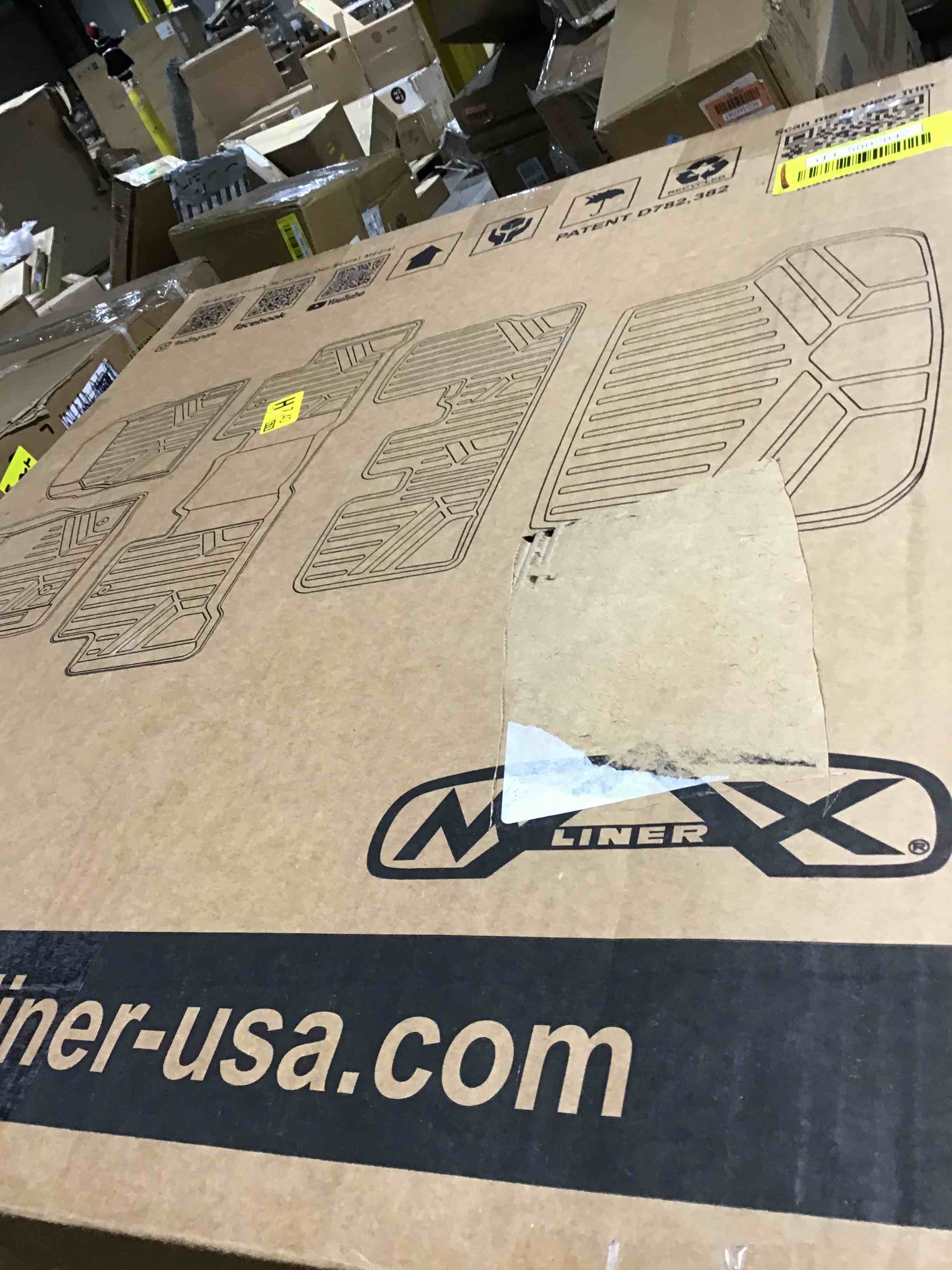 https://s3.amazonaws.com/lotting-images-prod/bidfta/YEL5610406_1707322182387.jpeg