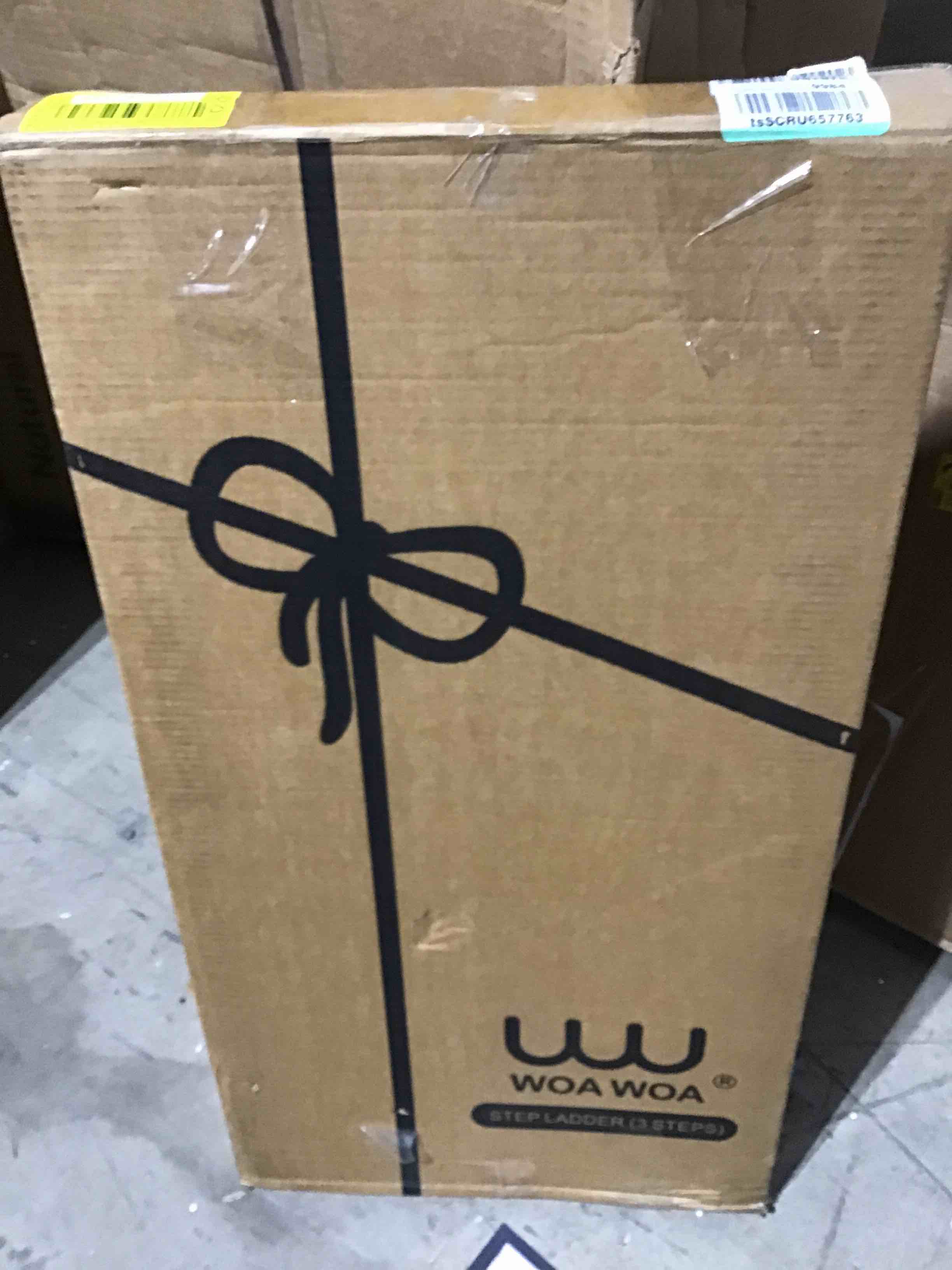 https://s3.amazonaws.com/lotting-images-prod/bidfta/YEL5611172_1708021907132.jpeg