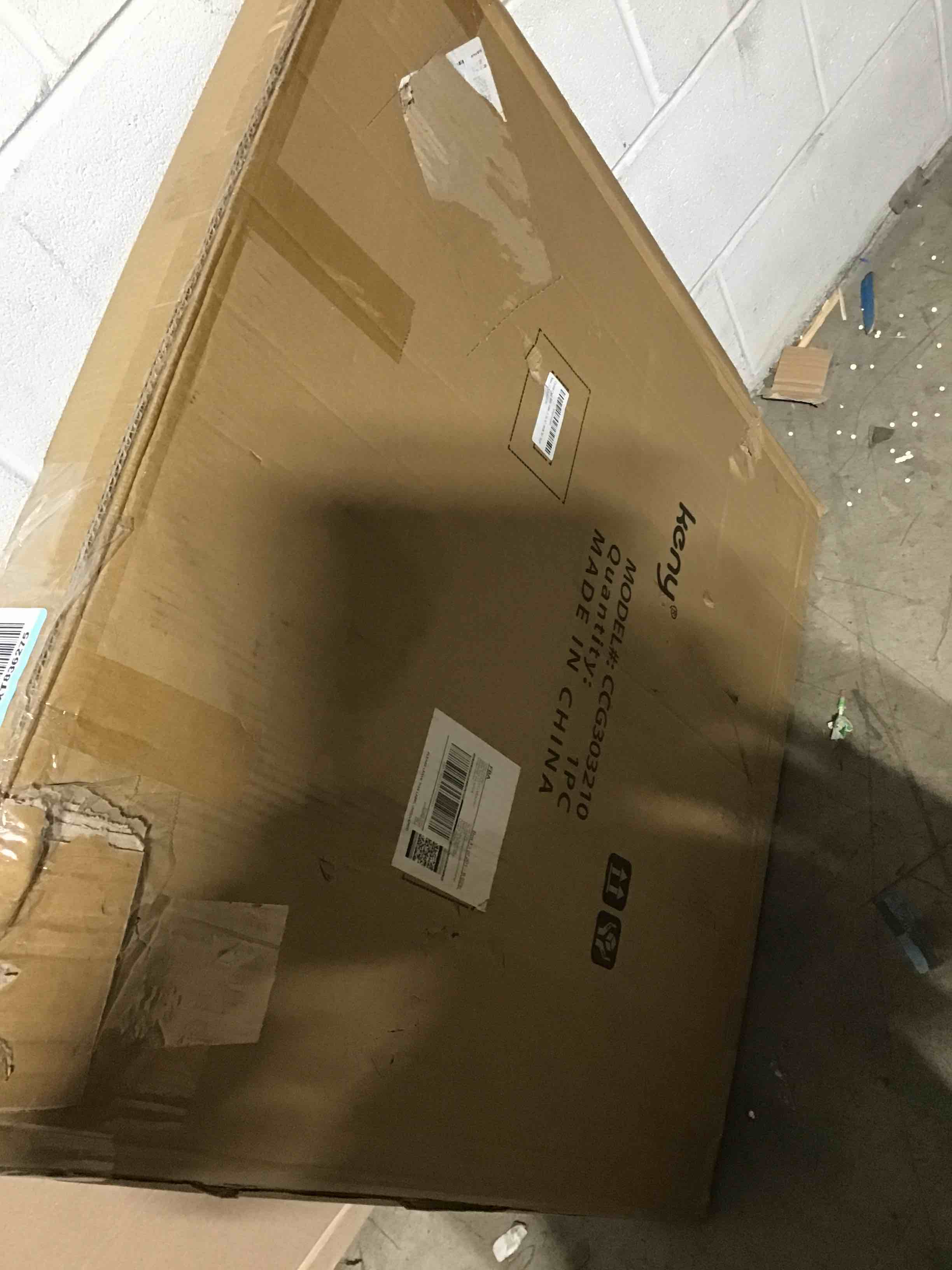 https://s3.amazonaws.com/lotting-images-prod/bidfta/YEL5611177_1708021060079.jpeg