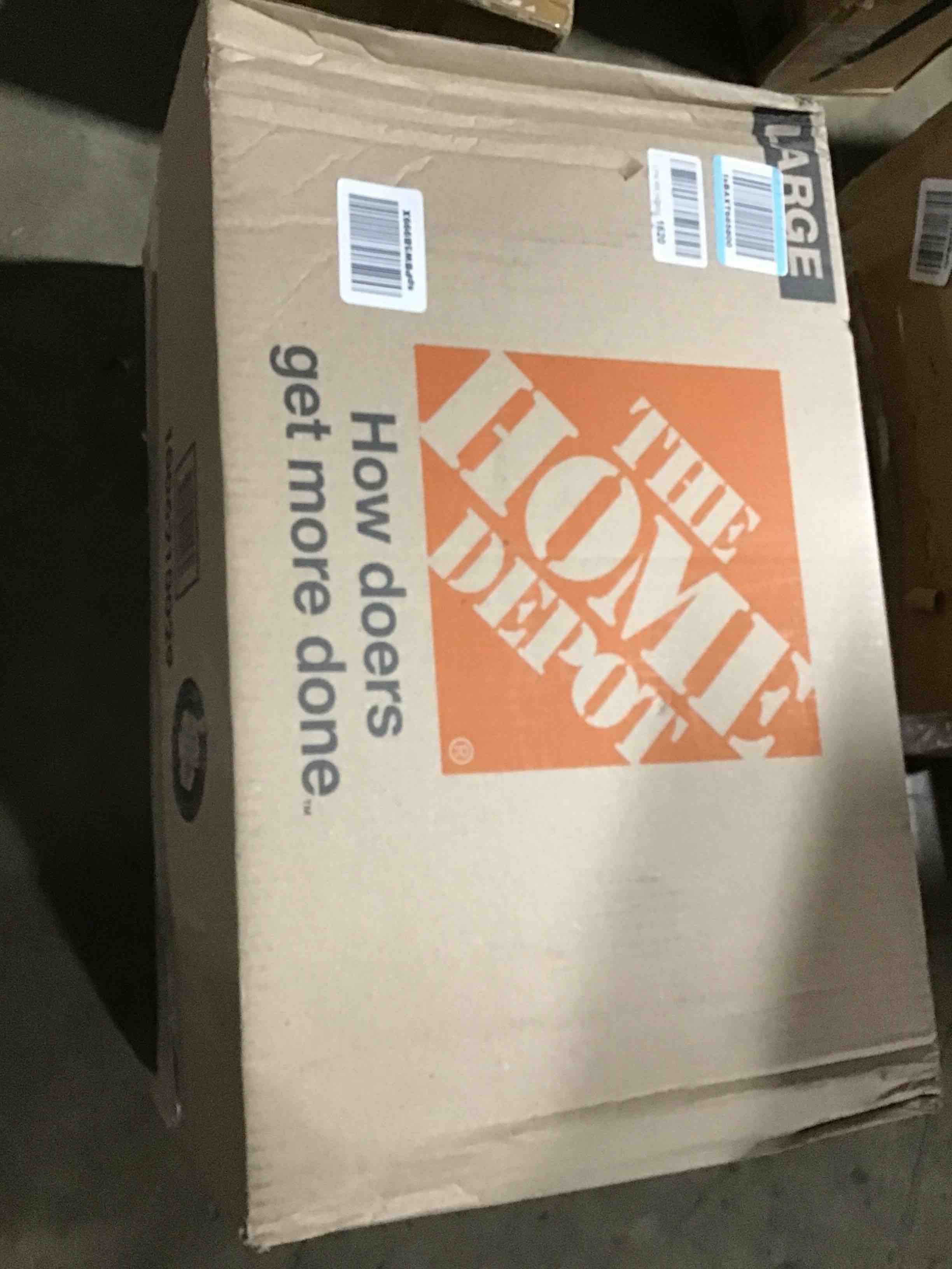 https://s3.amazonaws.com/lotting-images-prod/bidfta/YEL5611637_1708542624015.jpeg