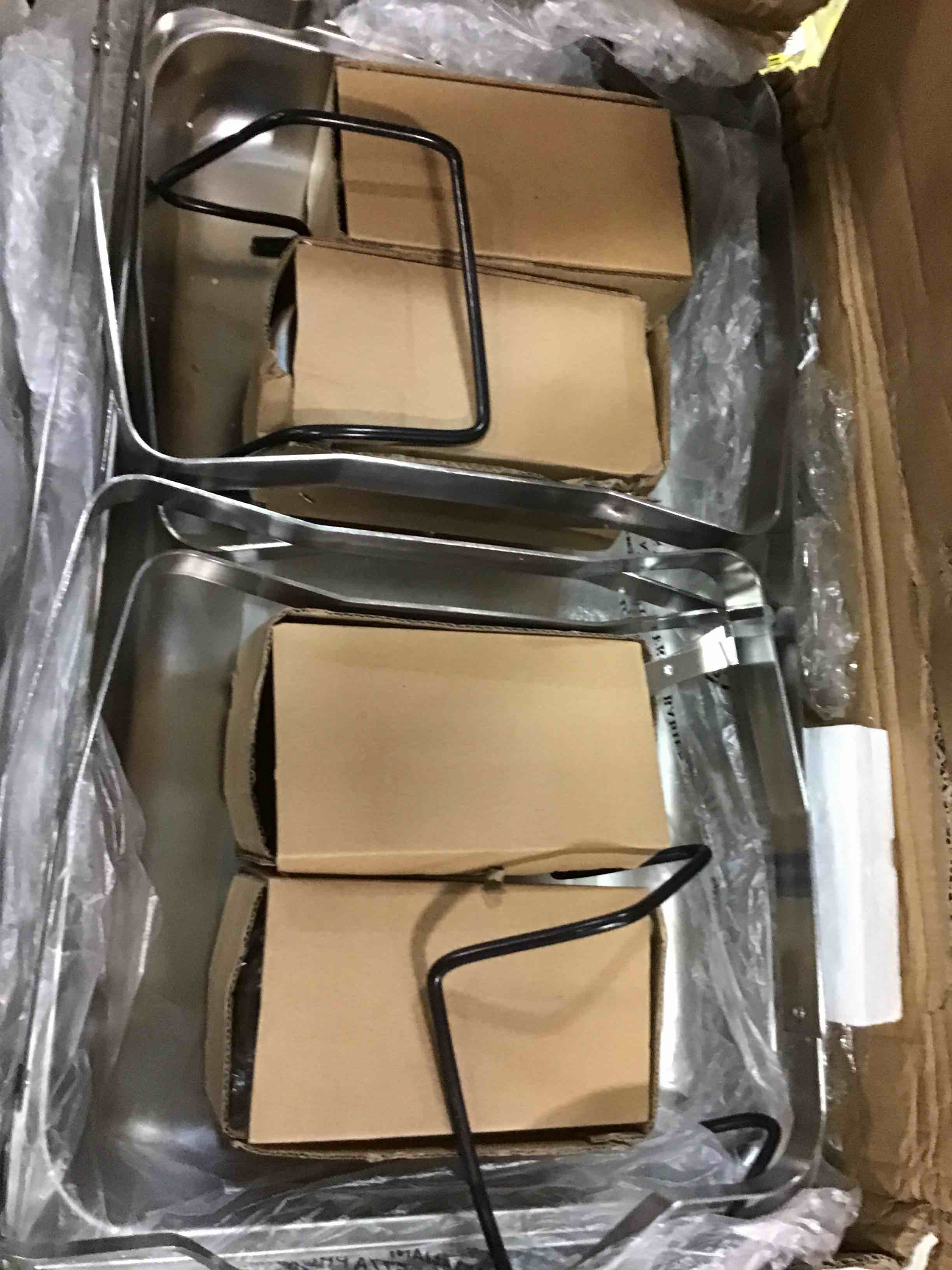 https://s3.amazonaws.com/lotting-images-prod/bidfta/YEL5613000_1703942044109.jpeg