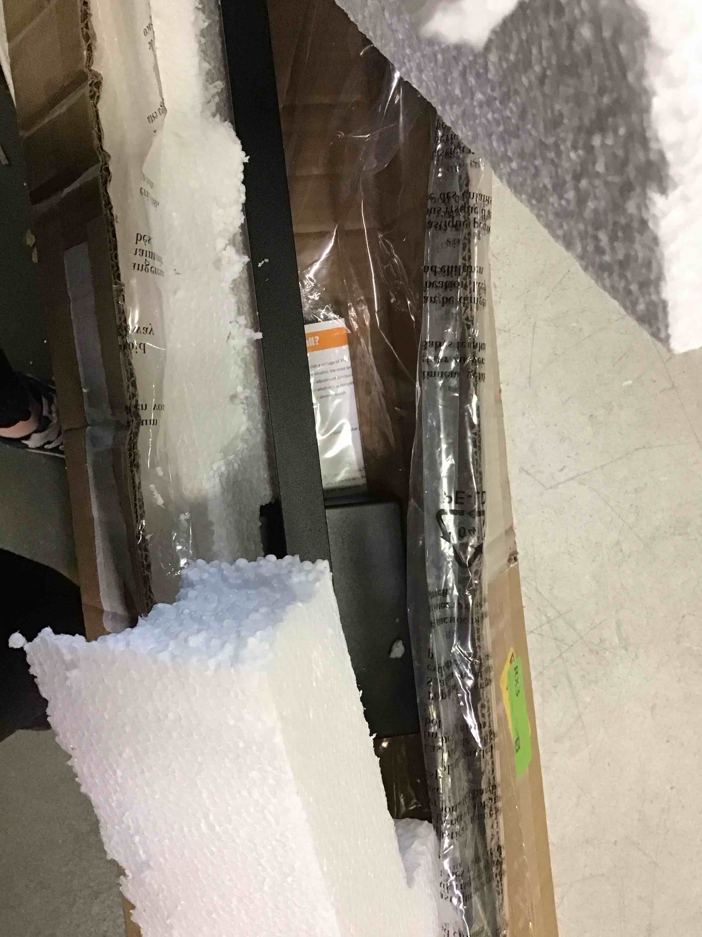 https://s3.amazonaws.com/lotting-images-prod/bidfta/YEL5613861_1702400404124.jpeg