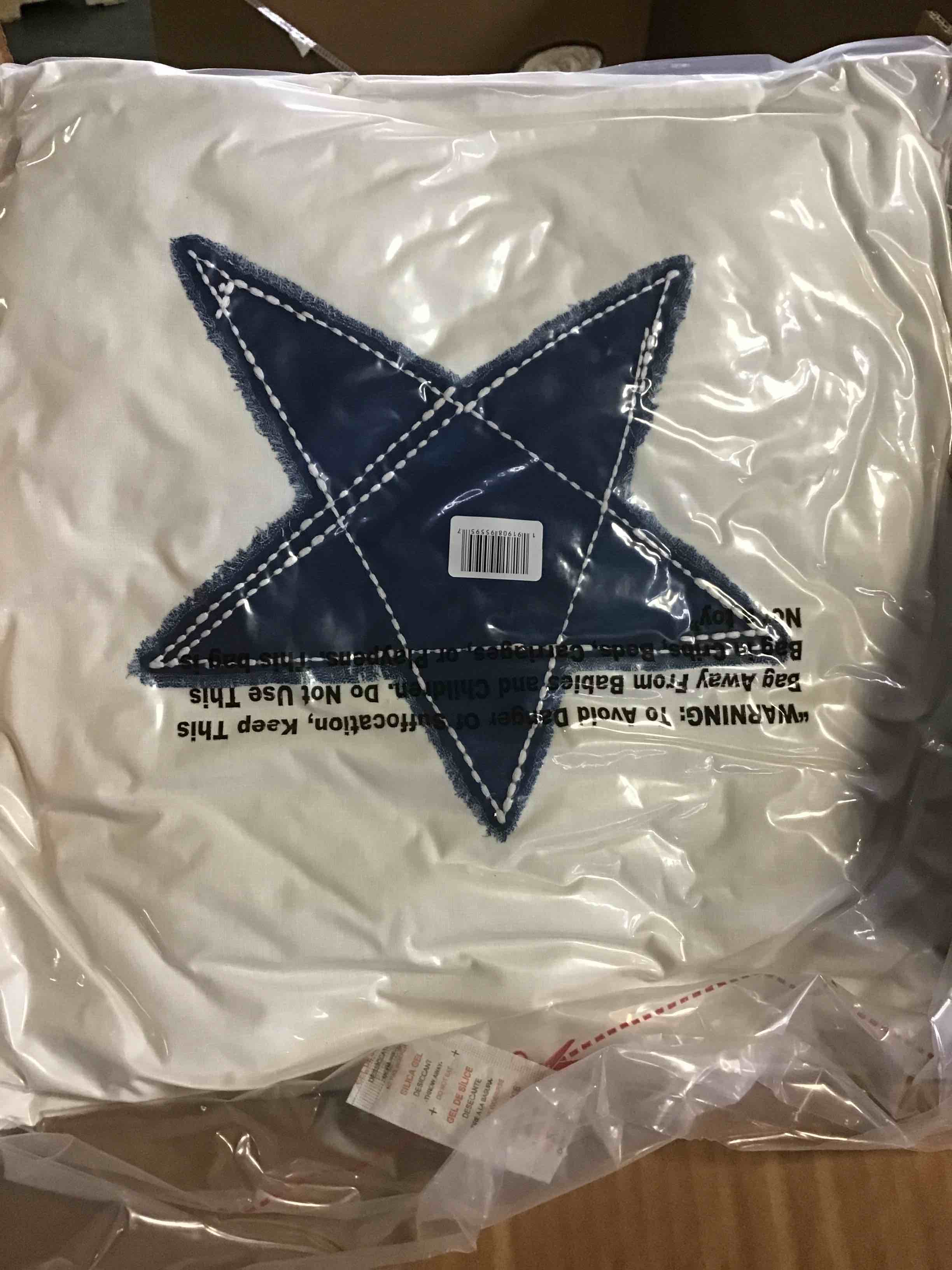 https://s3.amazonaws.com/lotting-images-prod/bidfta/YEL5615539_1702061032067.jpeg