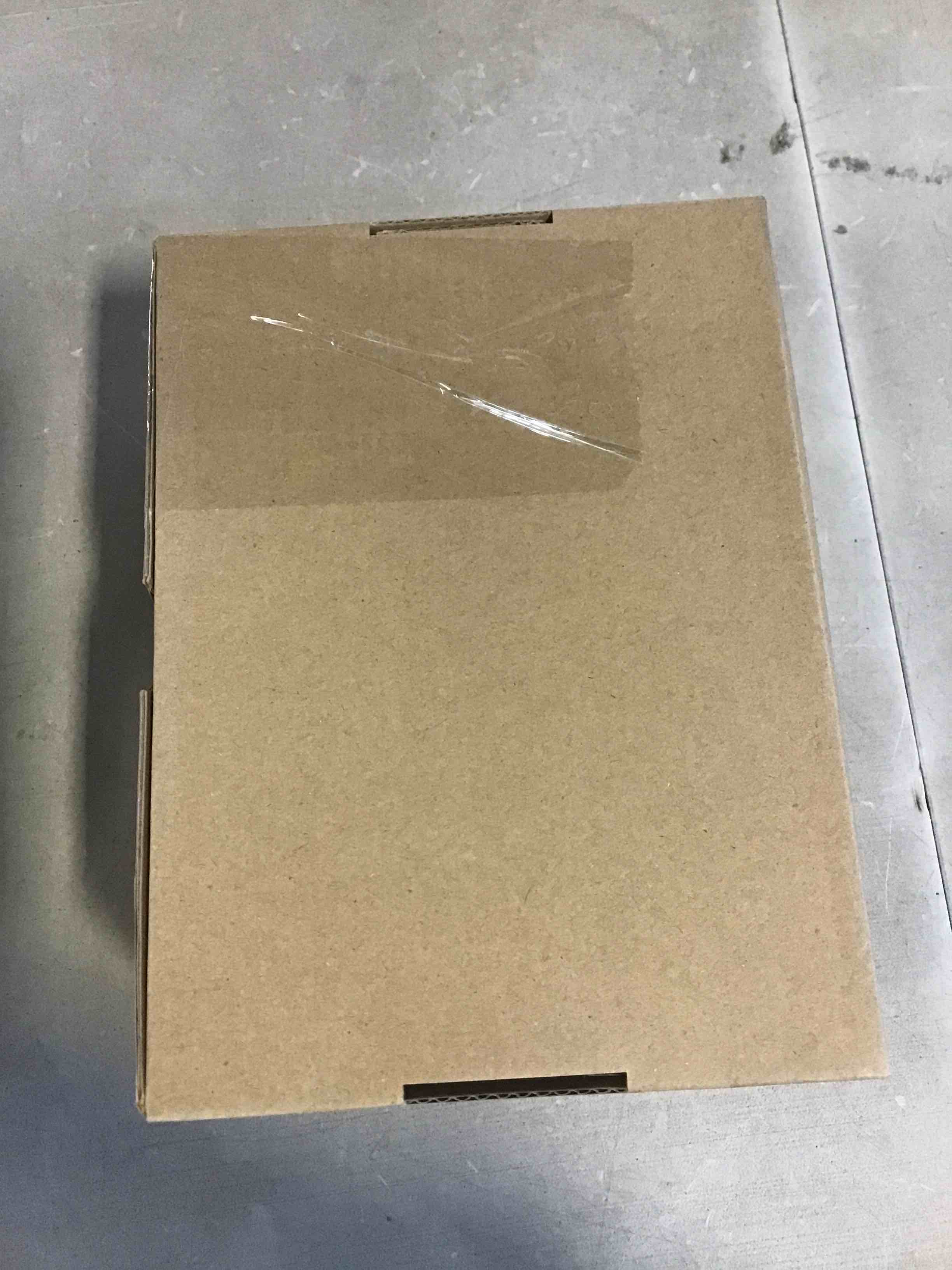 https://s3.amazonaws.com/lotting-images-prod/bidfta/YEL5616255_1702560406072.jpeg