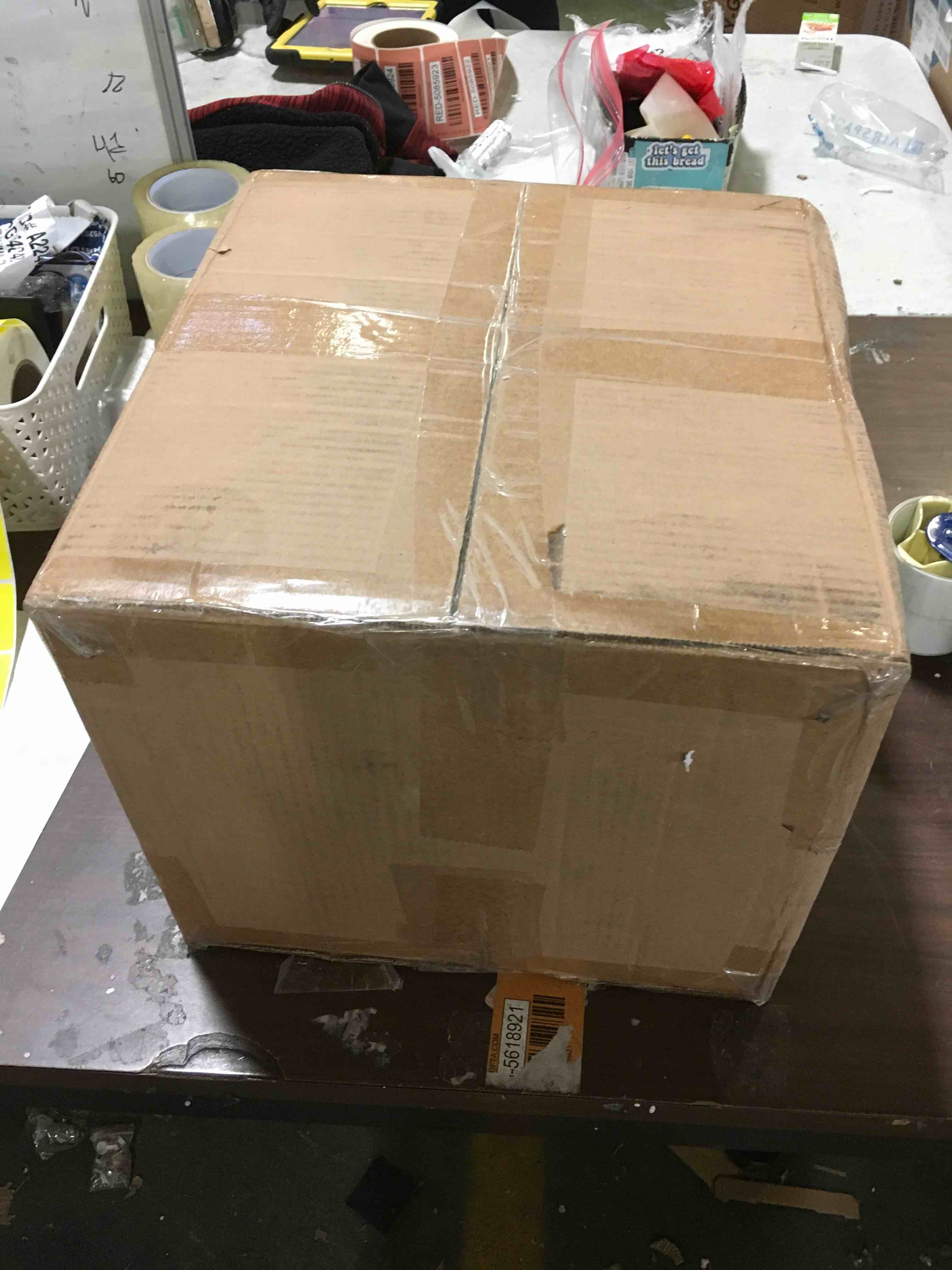 https://s3.amazonaws.com/lotting-images-prod/bidfta/YEL5618315_1702410077352.jpeg
