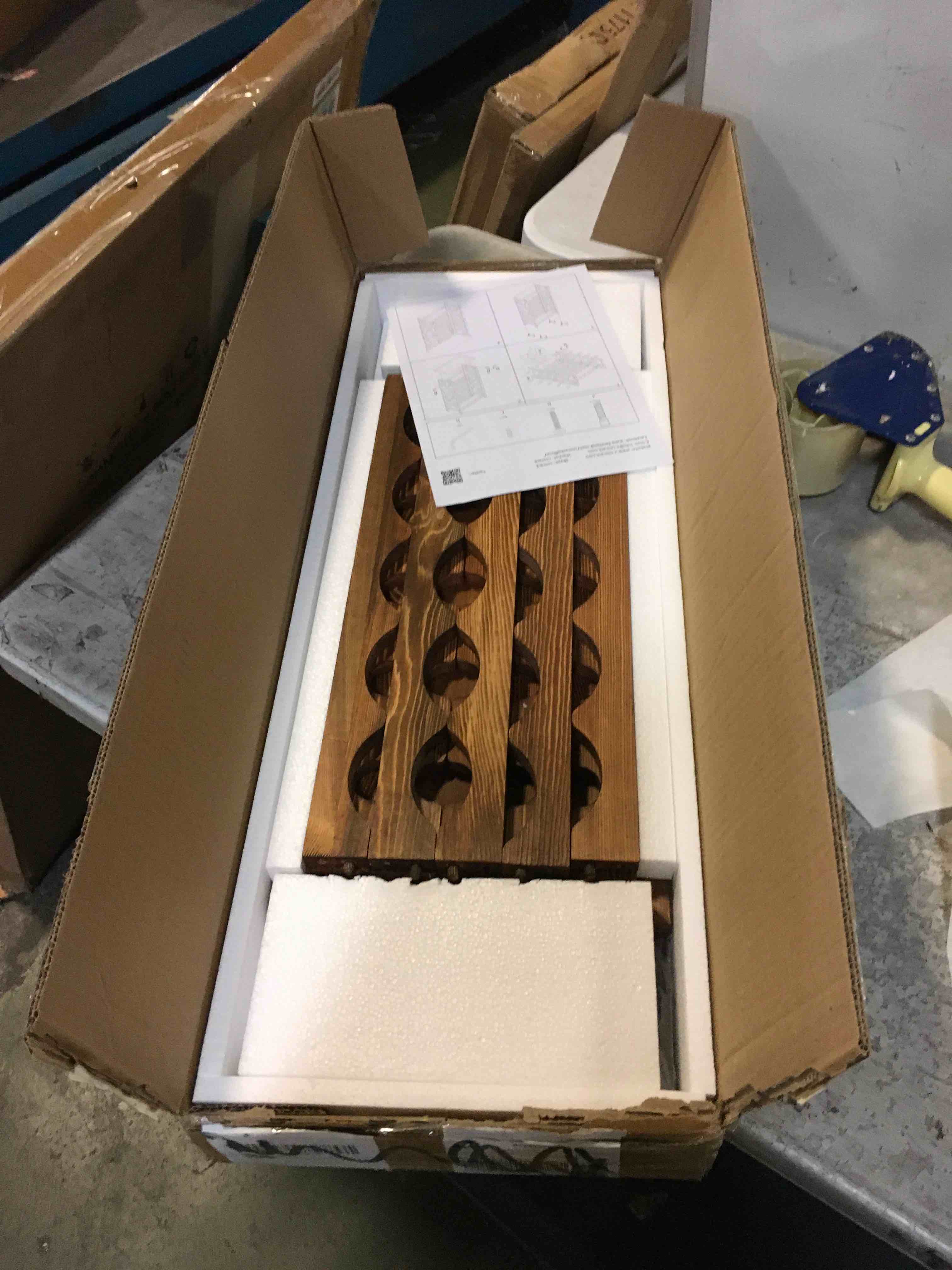 https://s3.amazonaws.com/lotting-images-prod/bidfta/YEL5618897_1702910968461.jpeg
