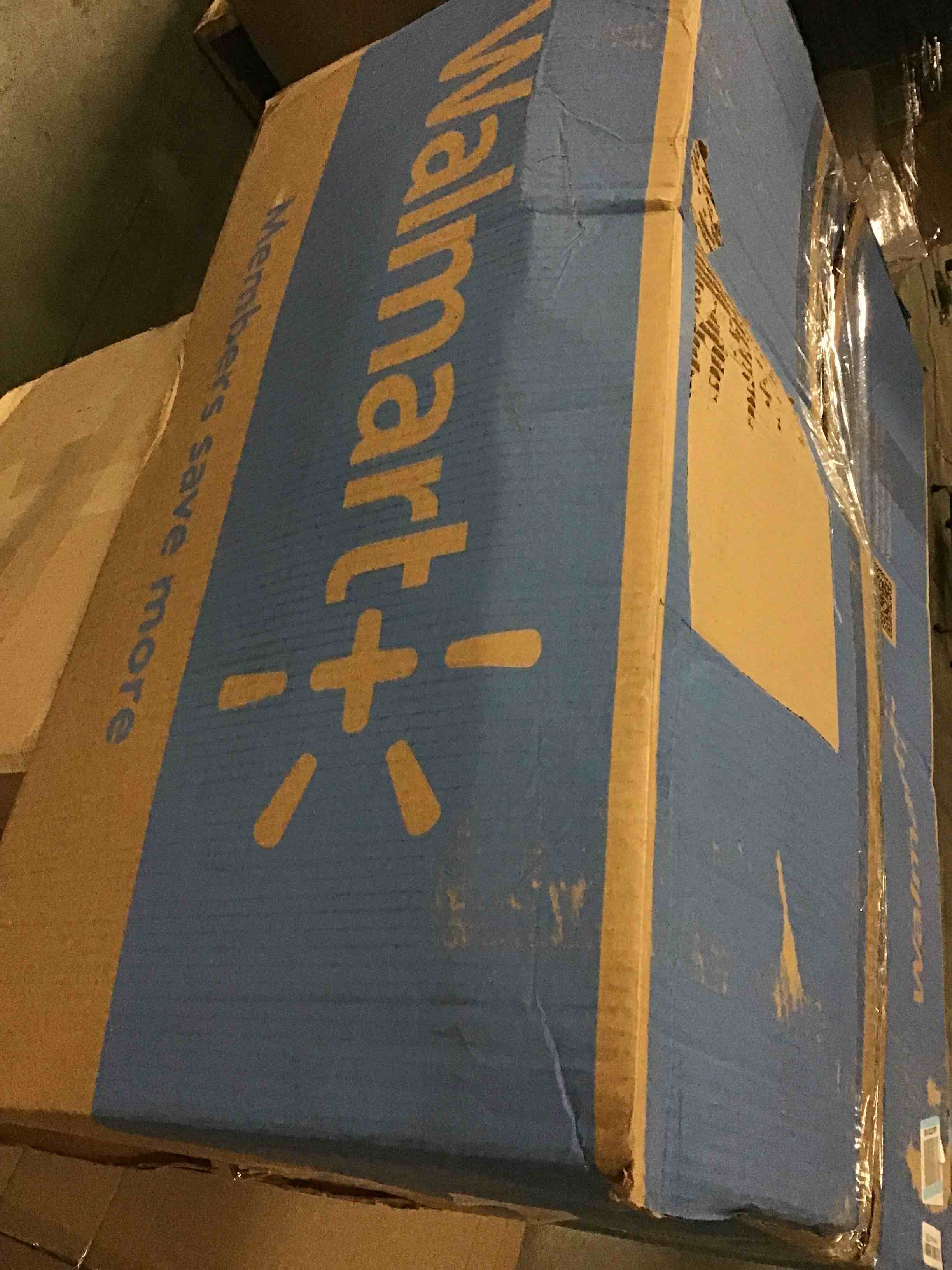 https://s3.amazonaws.com/lotting-images-prod/bidfta/YEL5621510_1702556298376.jpeg
