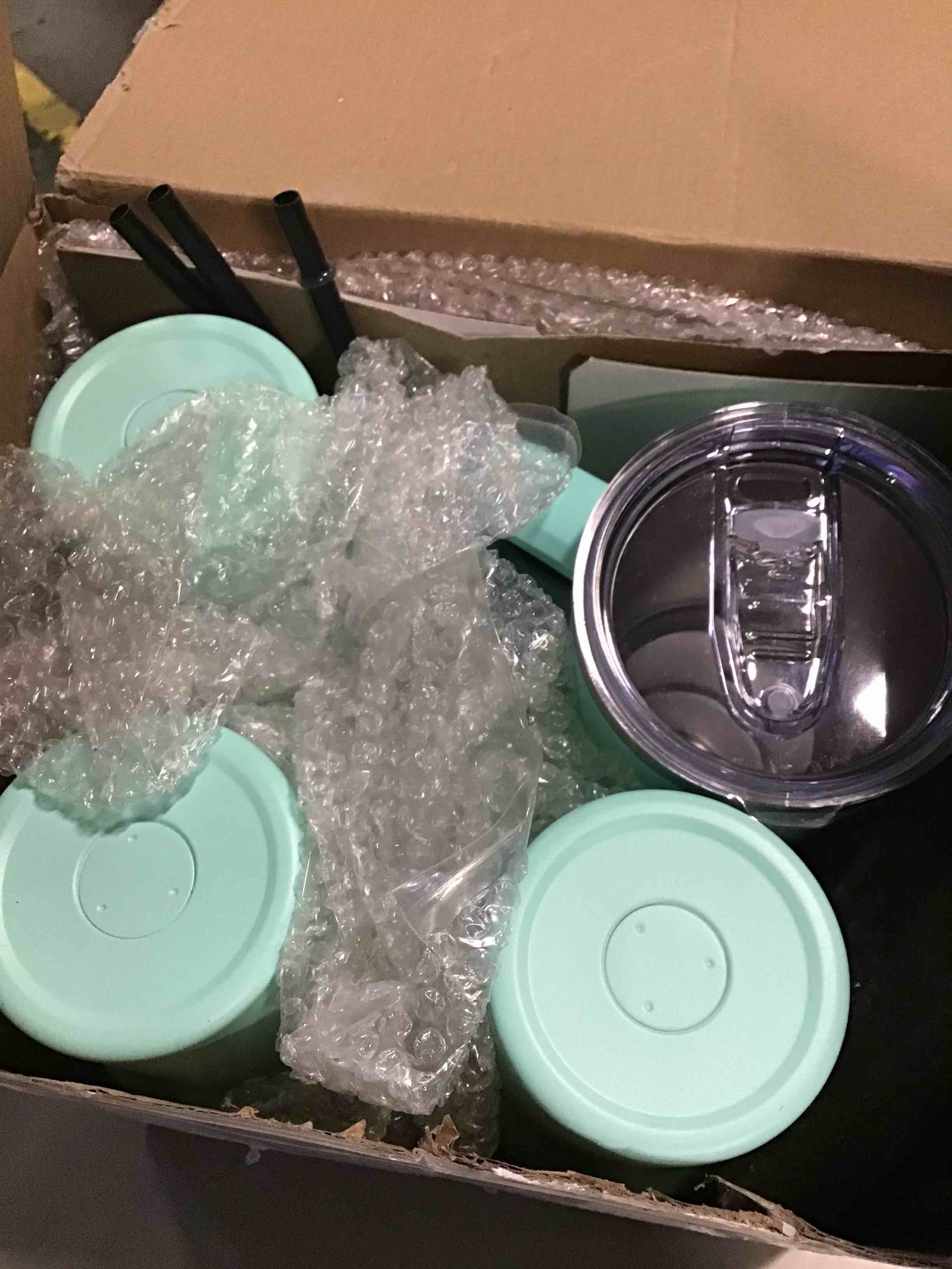 https://s3.amazonaws.com/lotting-images-prod/bidfta/YEL5621533_1702560921668.jpeg