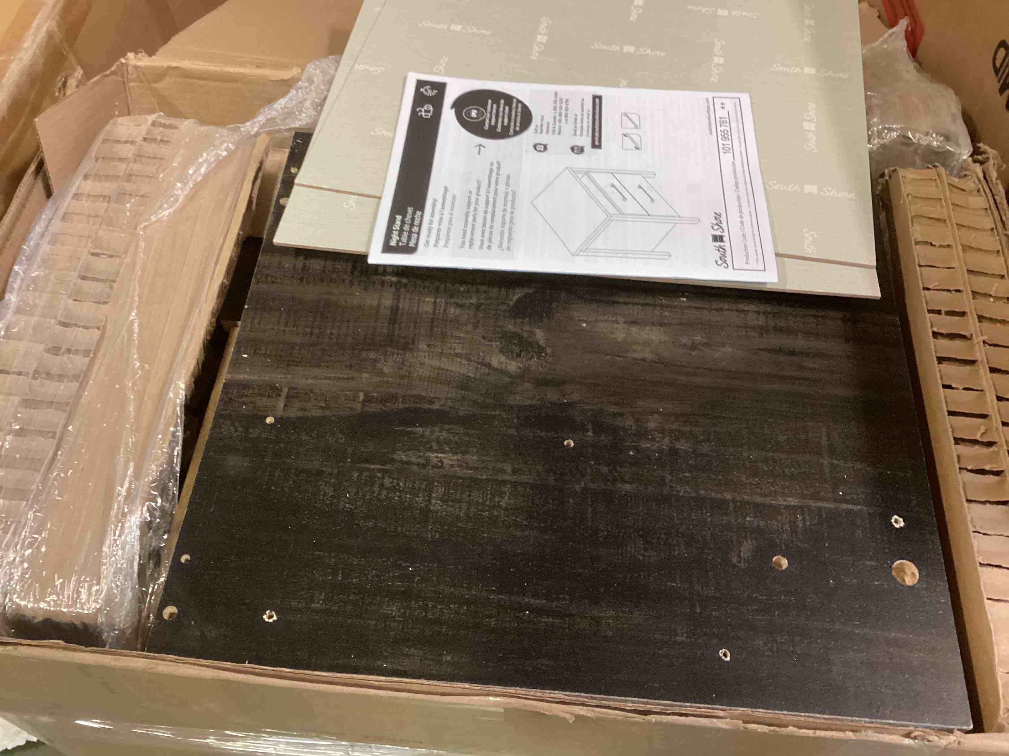 https://s3.amazonaws.com/lotting-images-prod/bidfta/YEL5622983_1703175332941.jpeg