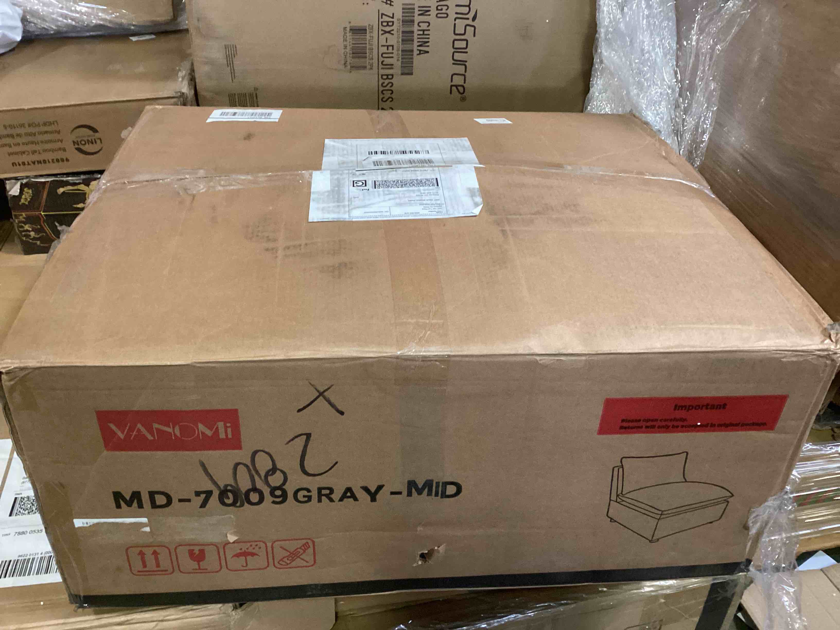https://s3.amazonaws.com/lotting-images-prod/bidfta/YEL5622985_1703176500718.jpeg