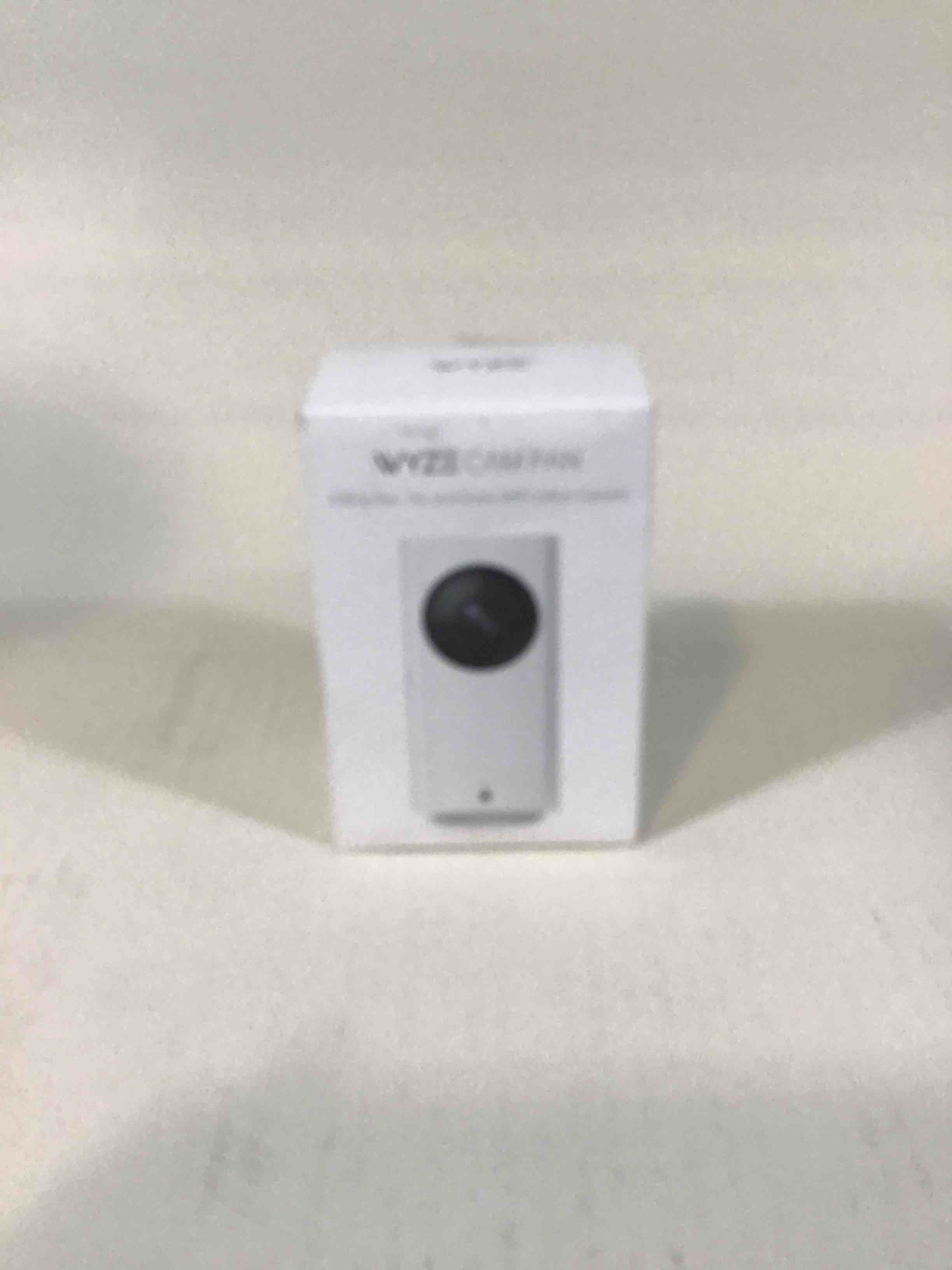 https://s3.amazonaws.com/lotting-images-prod/bidfta/YEL5637806_1709224796475.jpeg