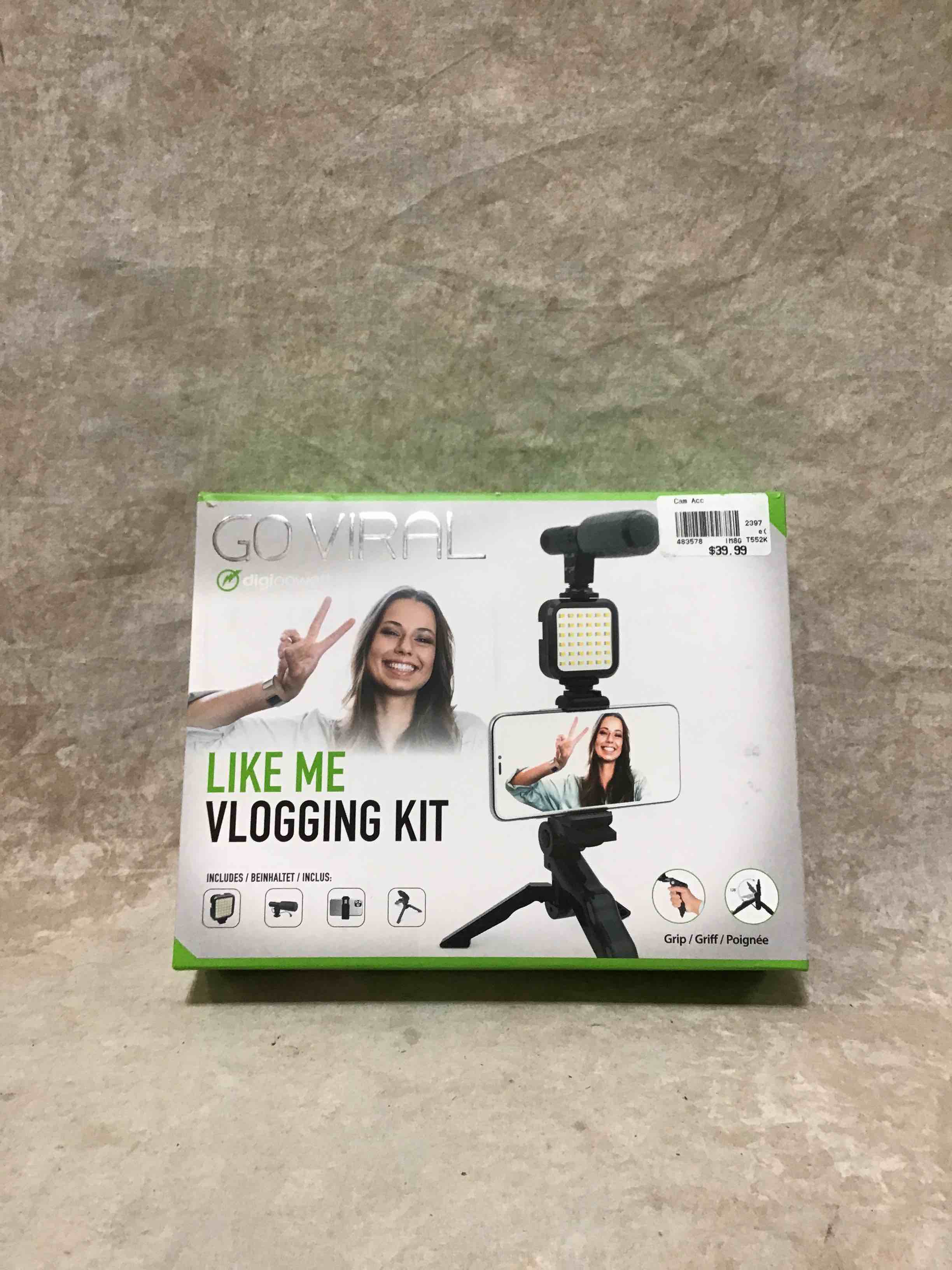 Go Viral Like Me Vlogging Kit