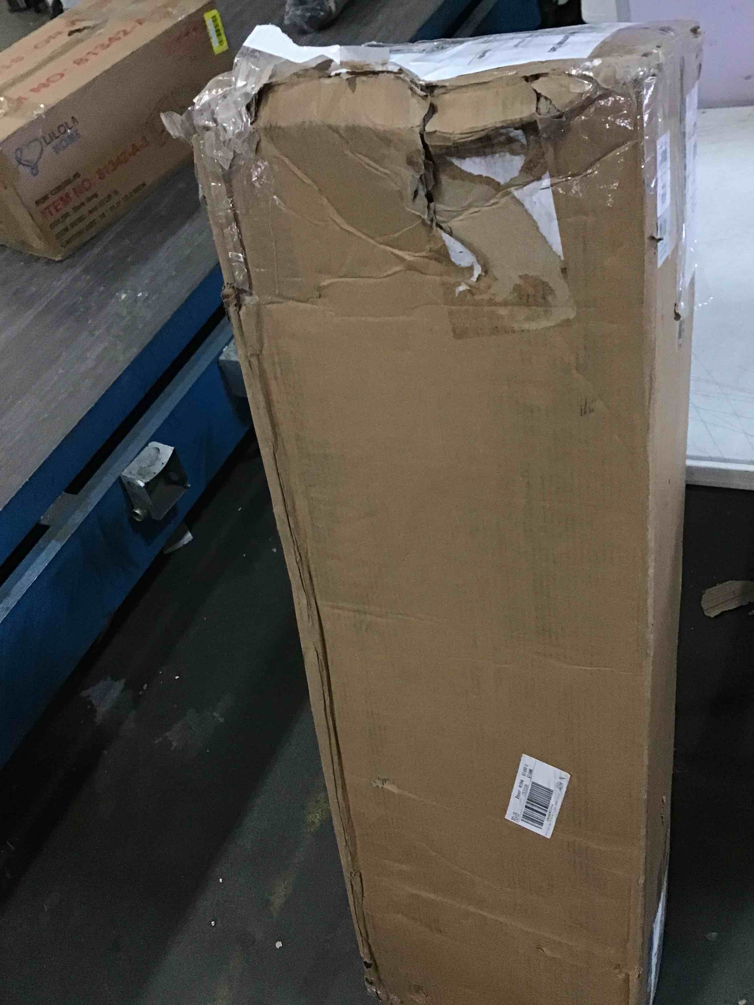 https://s3.amazonaws.com/lotting-images-prod/bidfta/YEL5640496_1699374358573.jpeg