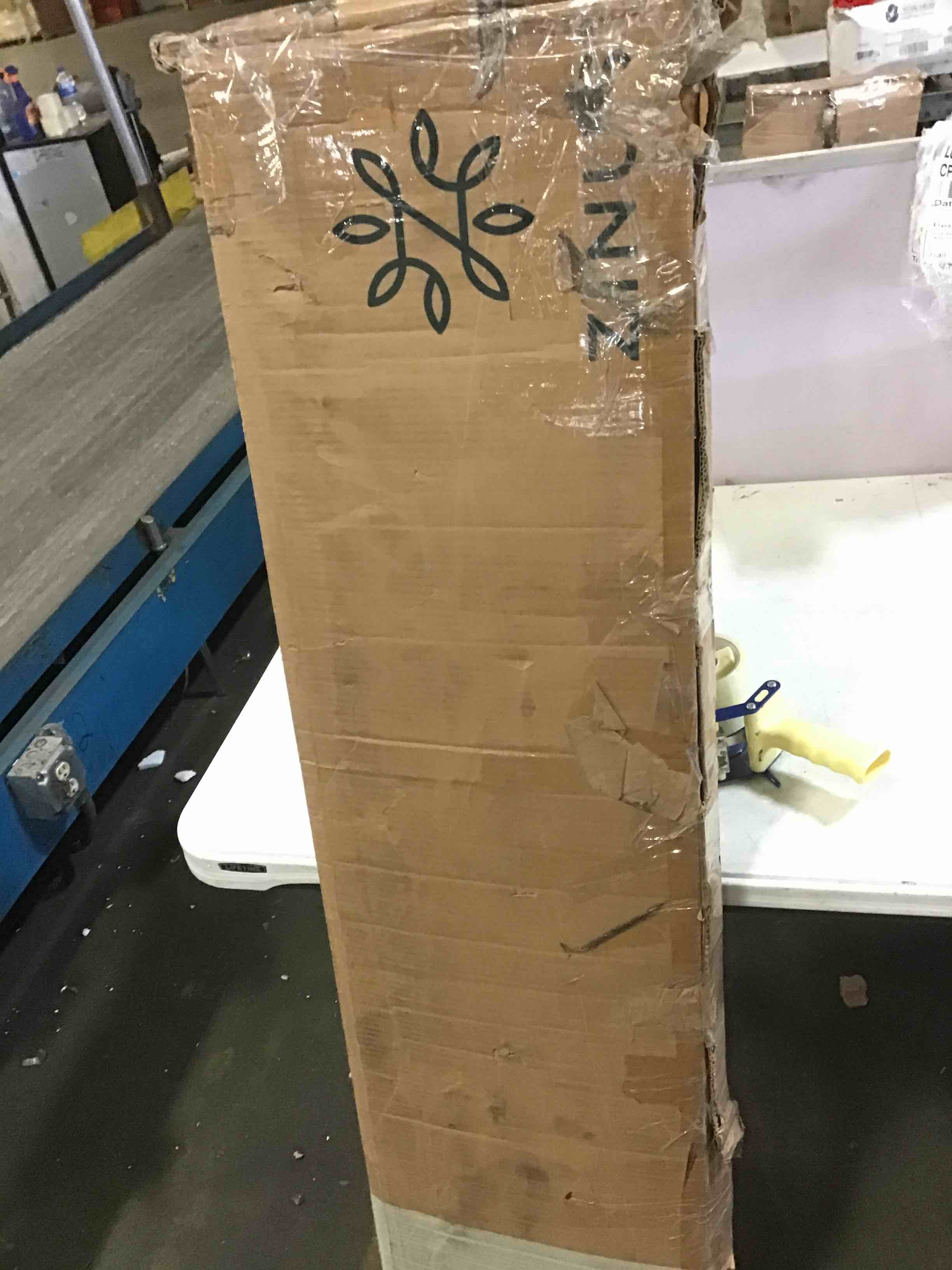https://s3.amazonaws.com/lotting-images-prod/bidfta/YEL5641027_1699893236680.jpeg