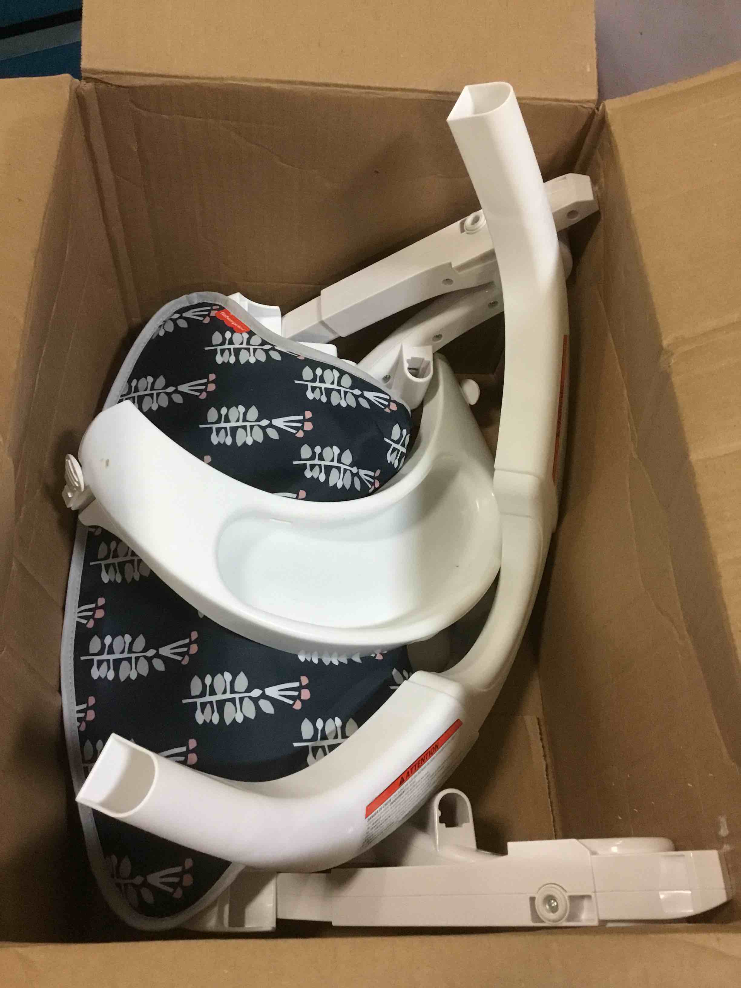https://s3.amazonaws.com/lotting-images-prod/bidfta/YEL5641114_1699965156910.jpeg
