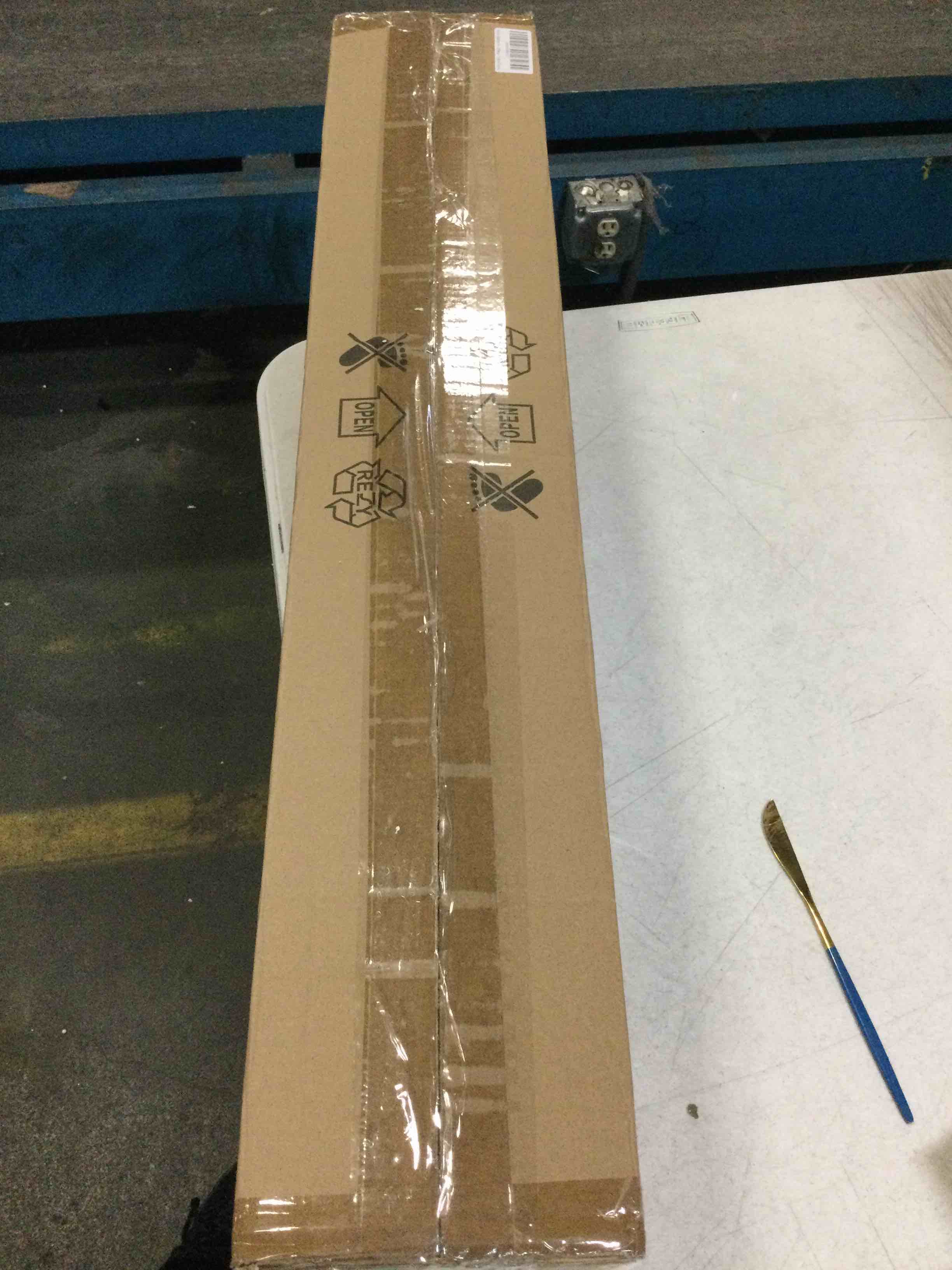 https://s3.amazonaws.com/lotting-images-prod/bidfta/YEL5641536_1700140704003.jpeg