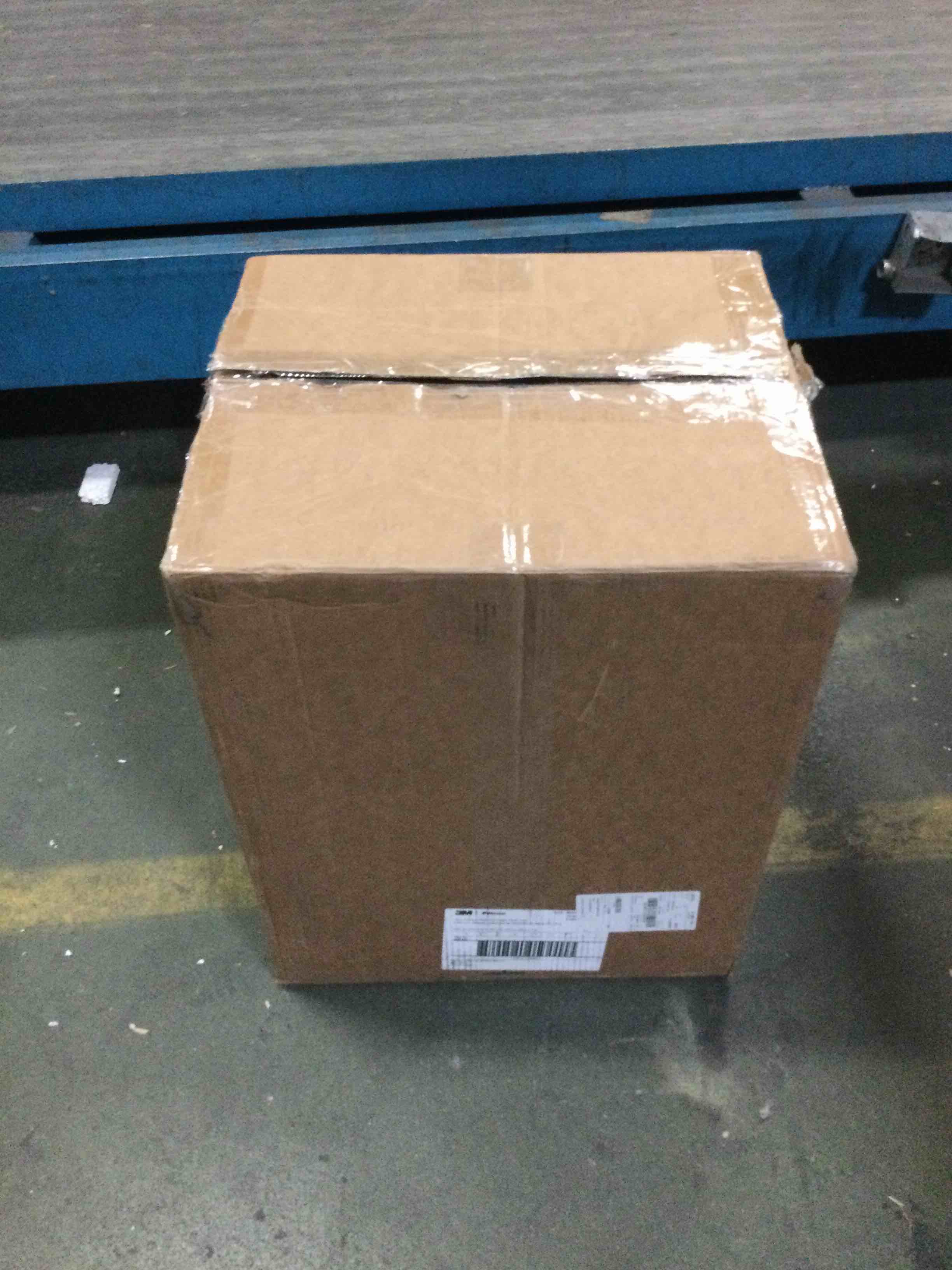 https://s3.amazonaws.com/lotting-images-prod/bidfta/YEL5641841_1700247422079.jpeg
