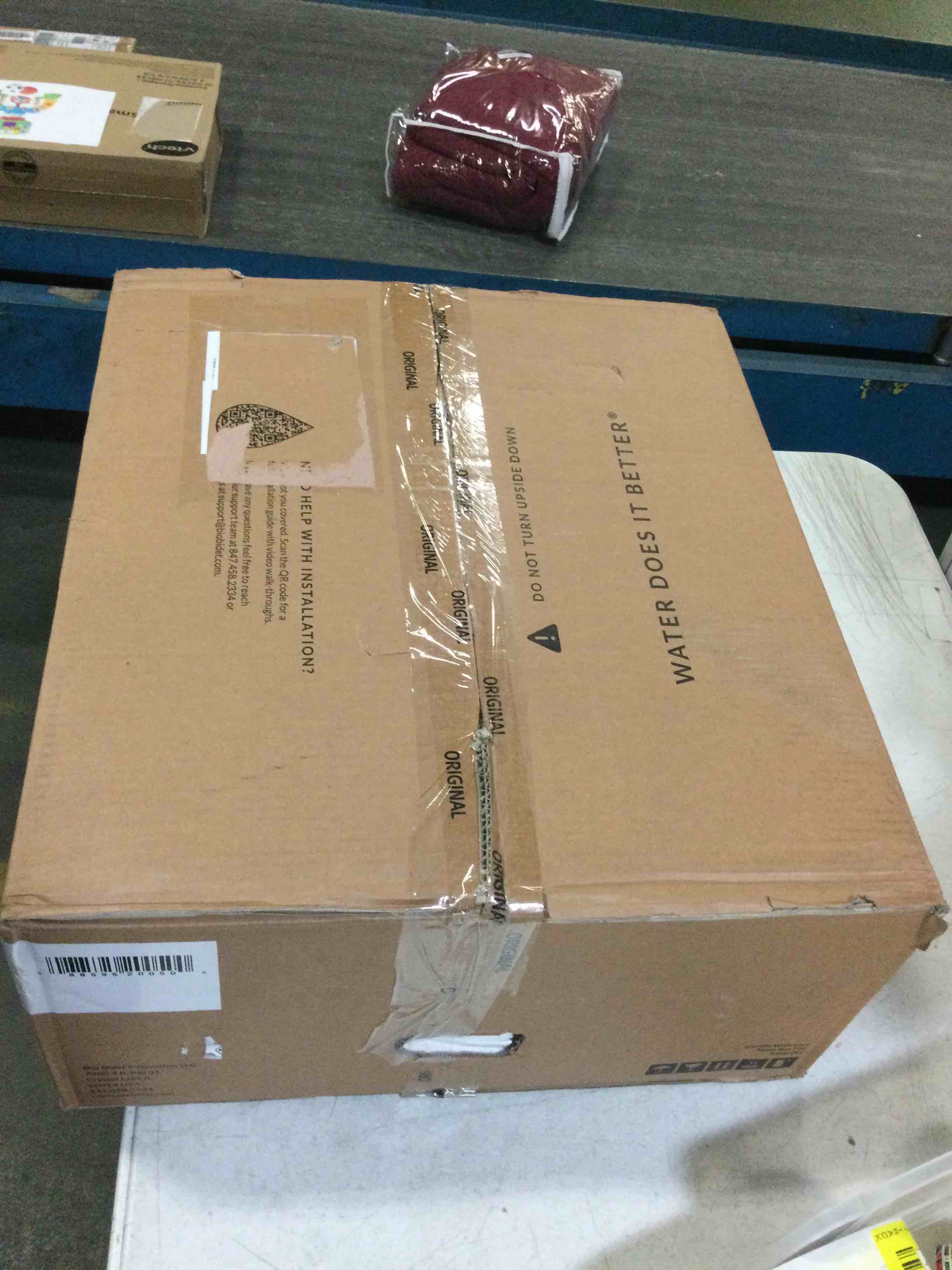 https://s3.amazonaws.com/lotting-images-prod/bidfta/YEL5641893_1700482332203.jpeg