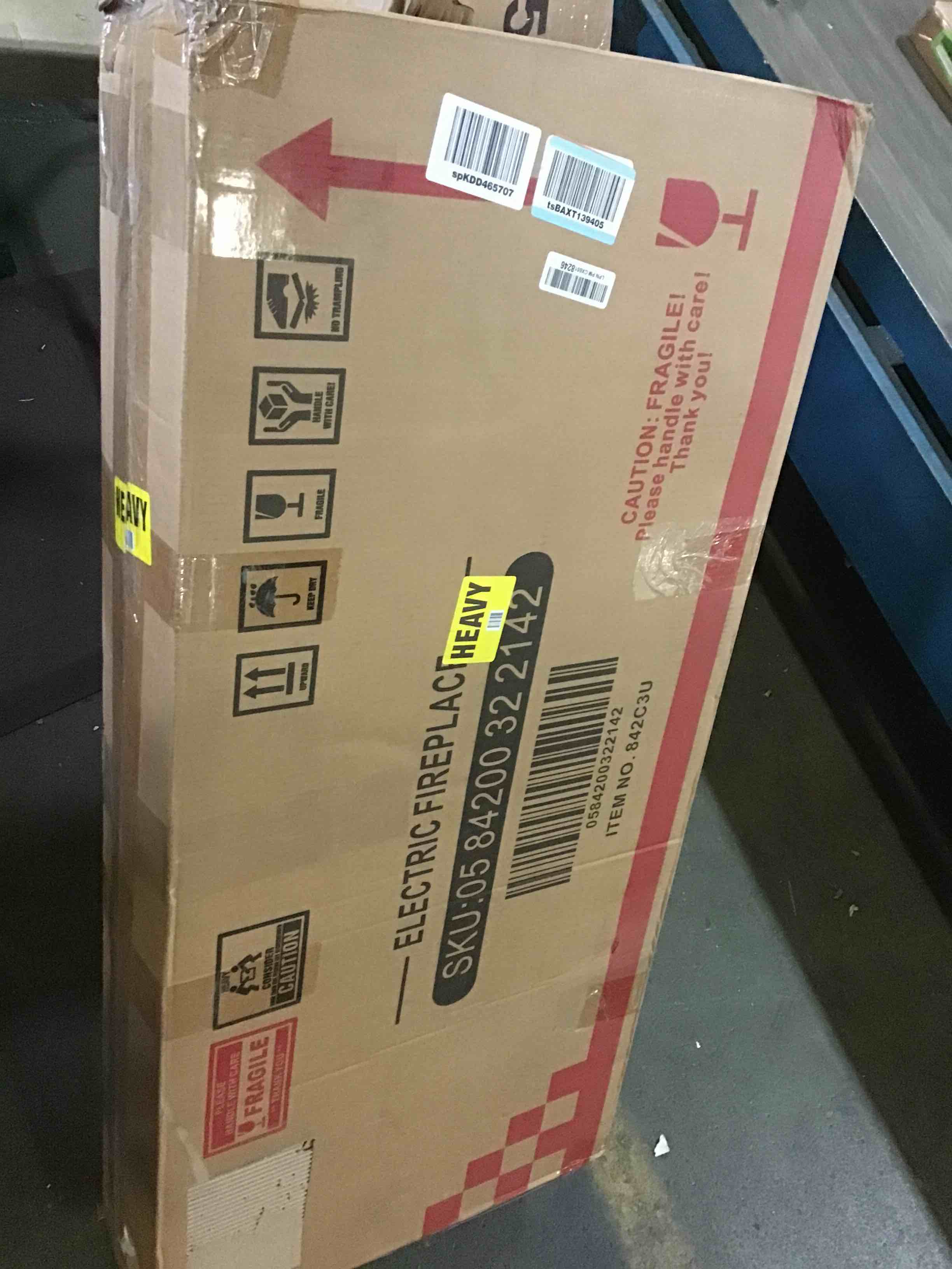 https://s3.amazonaws.com/lotting-images-prod/bidfta/YEL5642524_1699902705132.jpeg