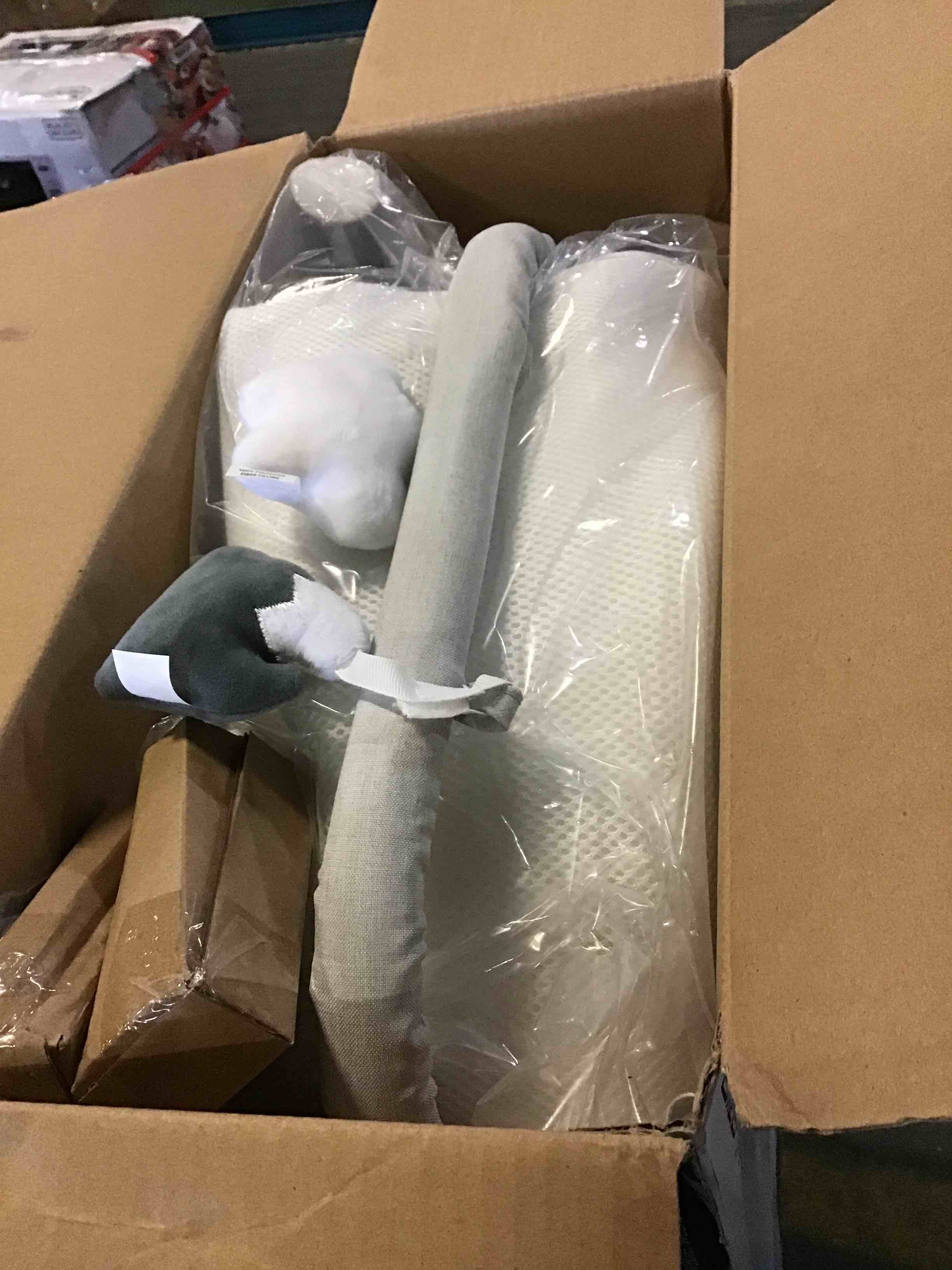 https://s3.amazonaws.com/lotting-images-prod/bidfta/YEL5642965_1700076043163.jpeg