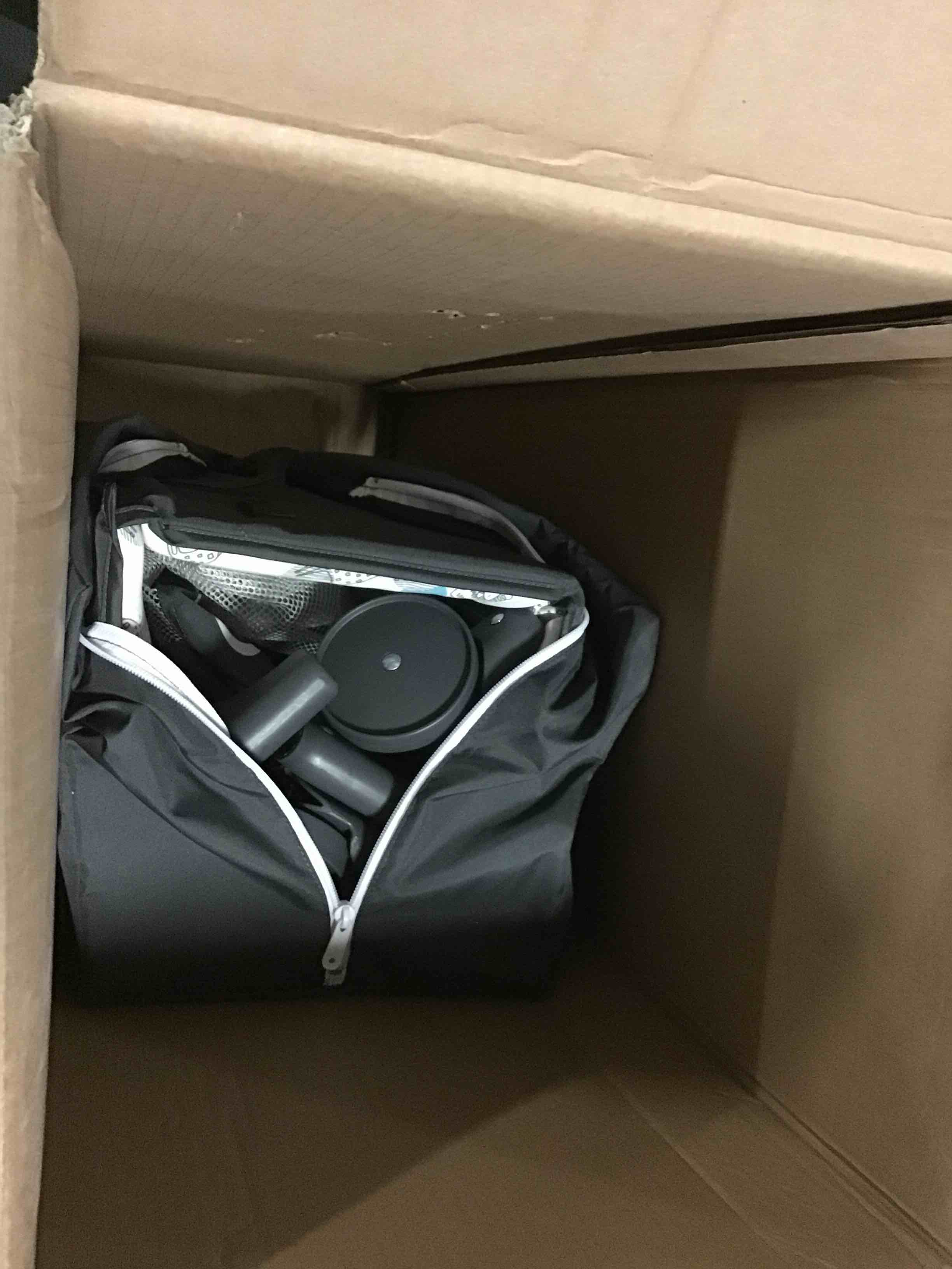 https://s3.amazonaws.com/lotting-images-prod/bidfta/YEL5643323_1700226638985.jpeg