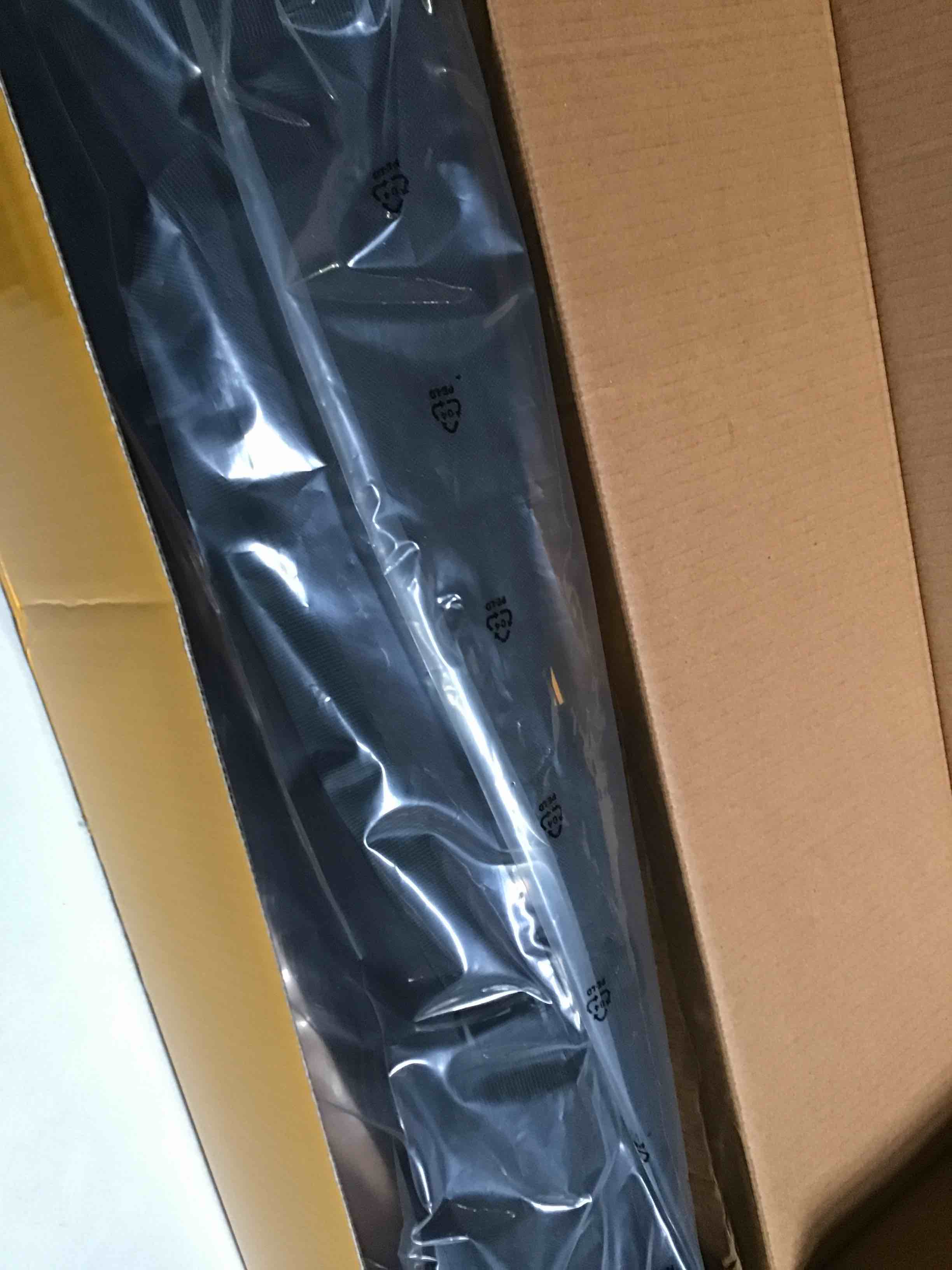 https://s3.amazonaws.com/lotting-images-prod/bidfta/YEL5644677_1699893894010.jpeg