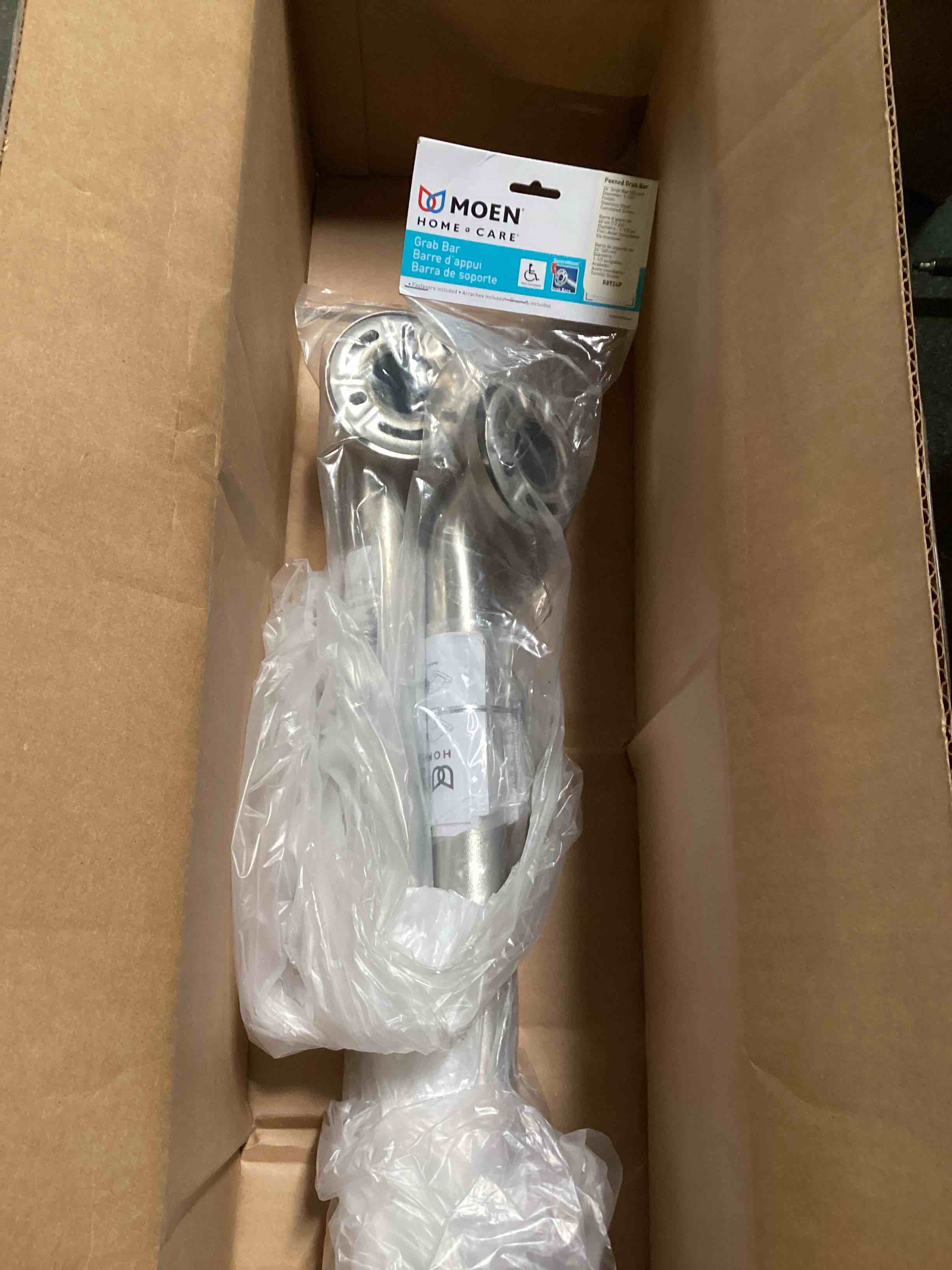 https://s3.amazonaws.com/lotting-images-prod/bidfta/YEL5645098_1699295731713.jpeg
