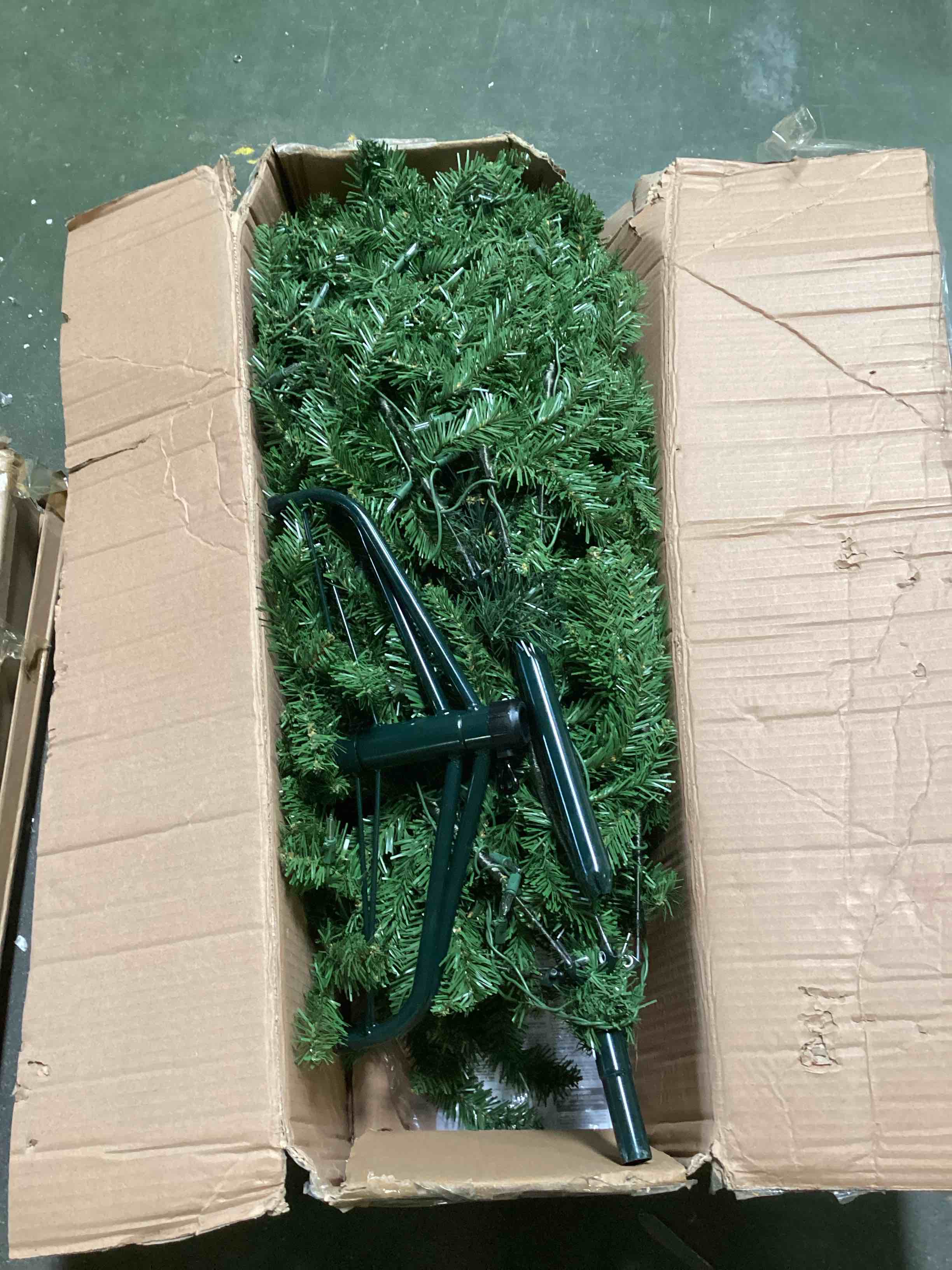 https://s3.amazonaws.com/lotting-images-prod/bidfta/YEL5645106_1699297162880.jpeg