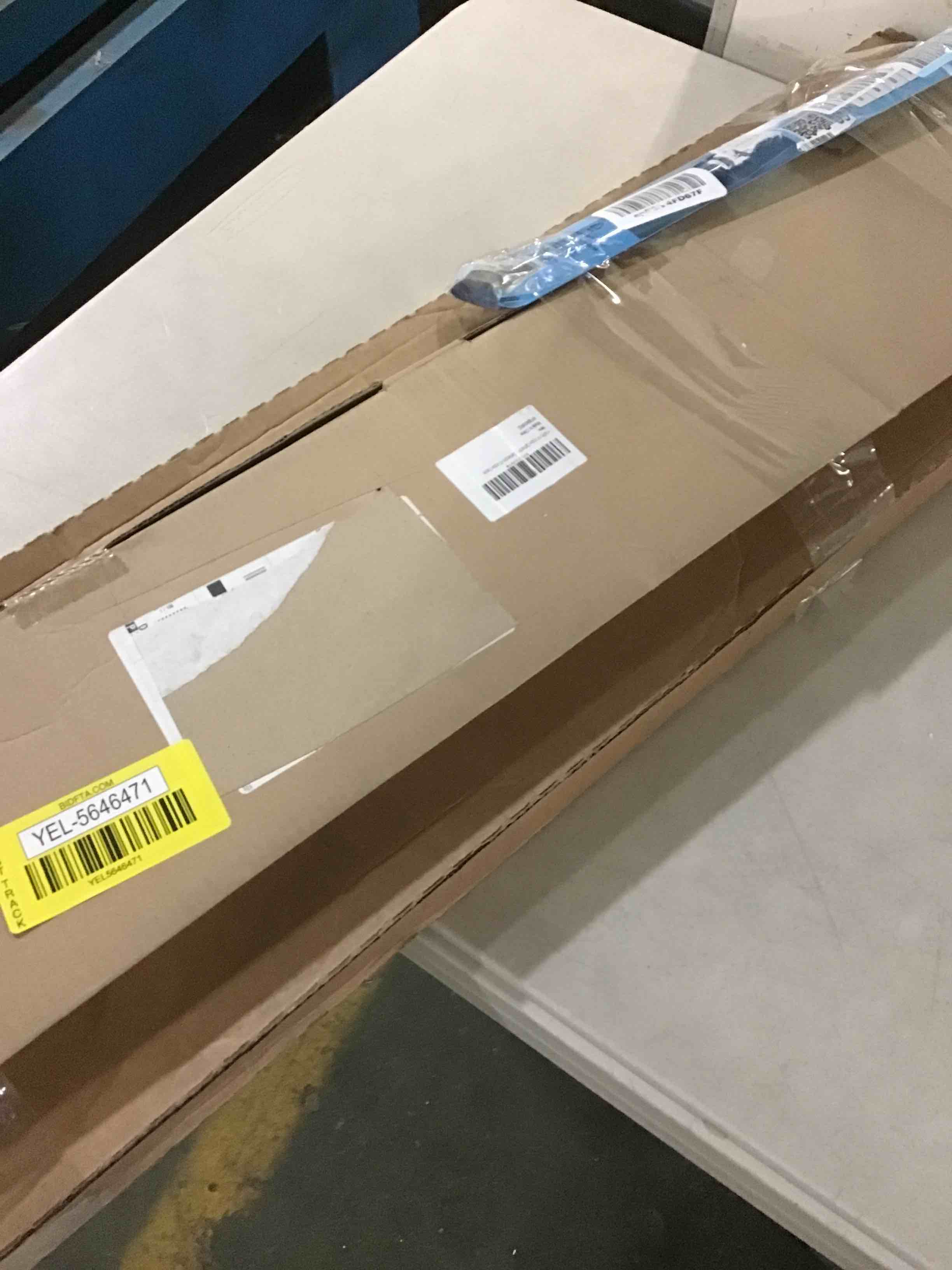 https://s3.amazonaws.com/lotting-images-prod/bidfta/YEL5646471_1698956704556.jpeg