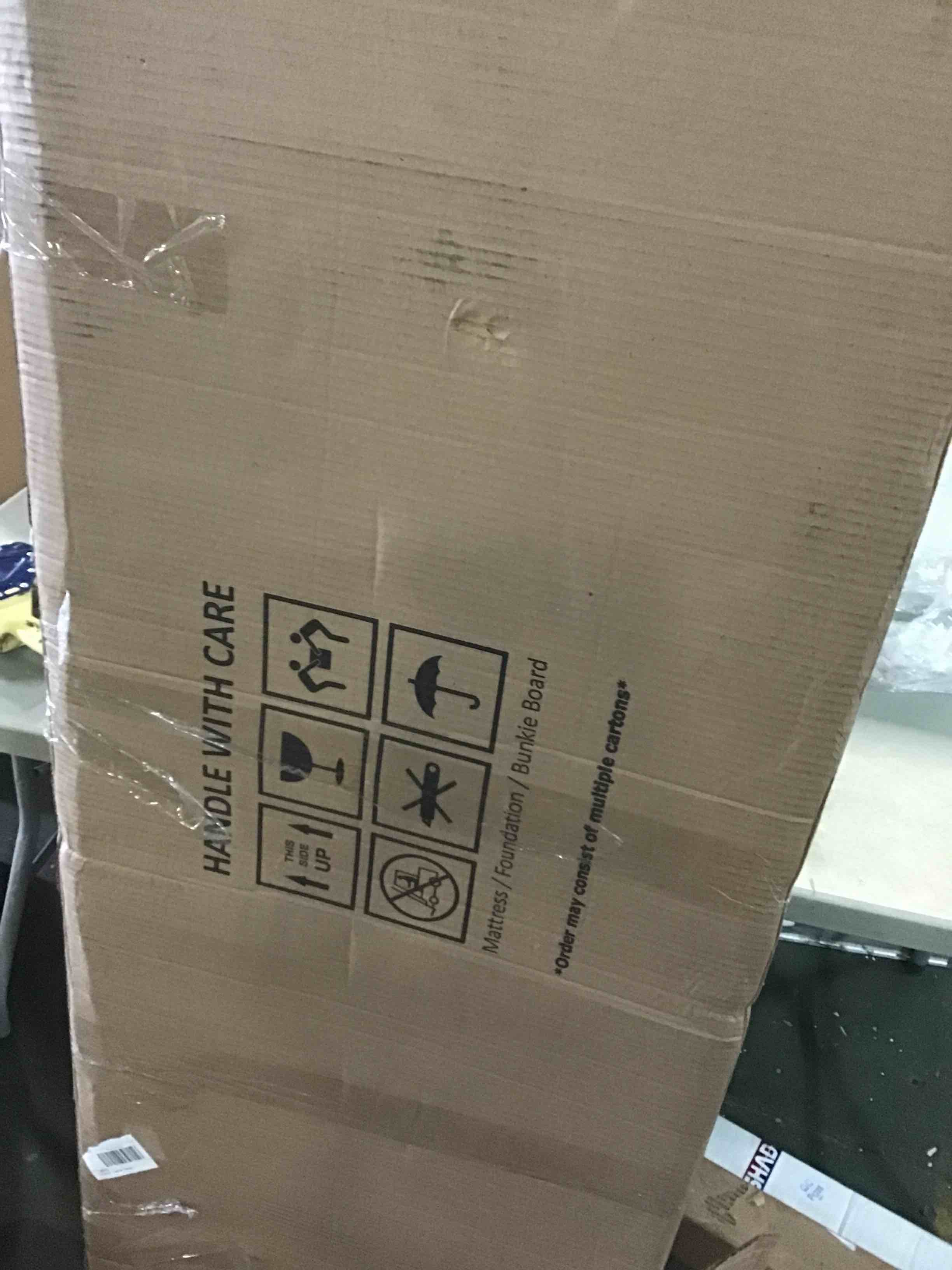 https://s3.amazonaws.com/lotting-images-prod/bidfta/YEL5646618_1699039133386.jpeg
