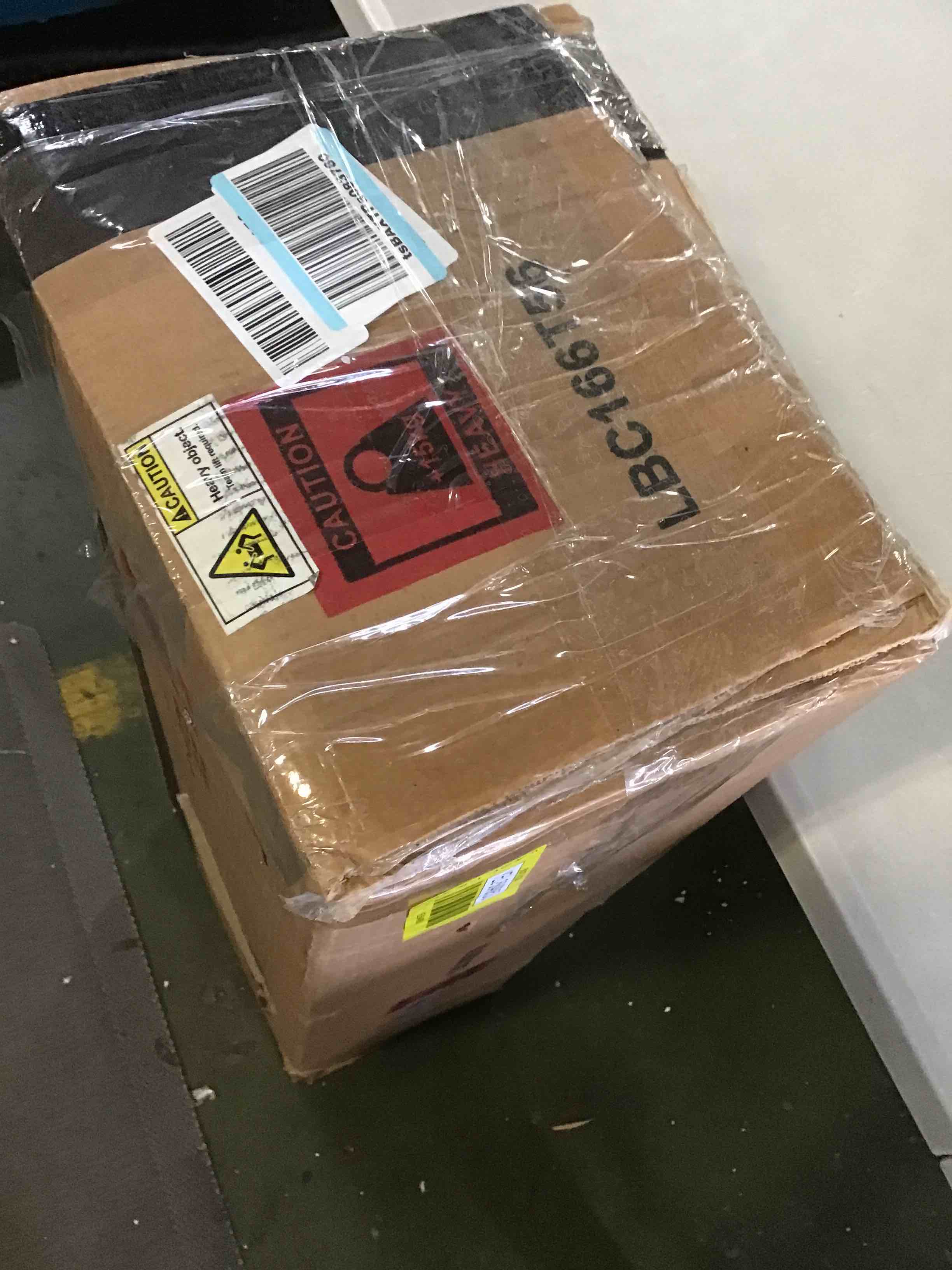 https://s3.amazonaws.com/lotting-images-prod/bidfta/YEL5646953_1699376797455.jpeg