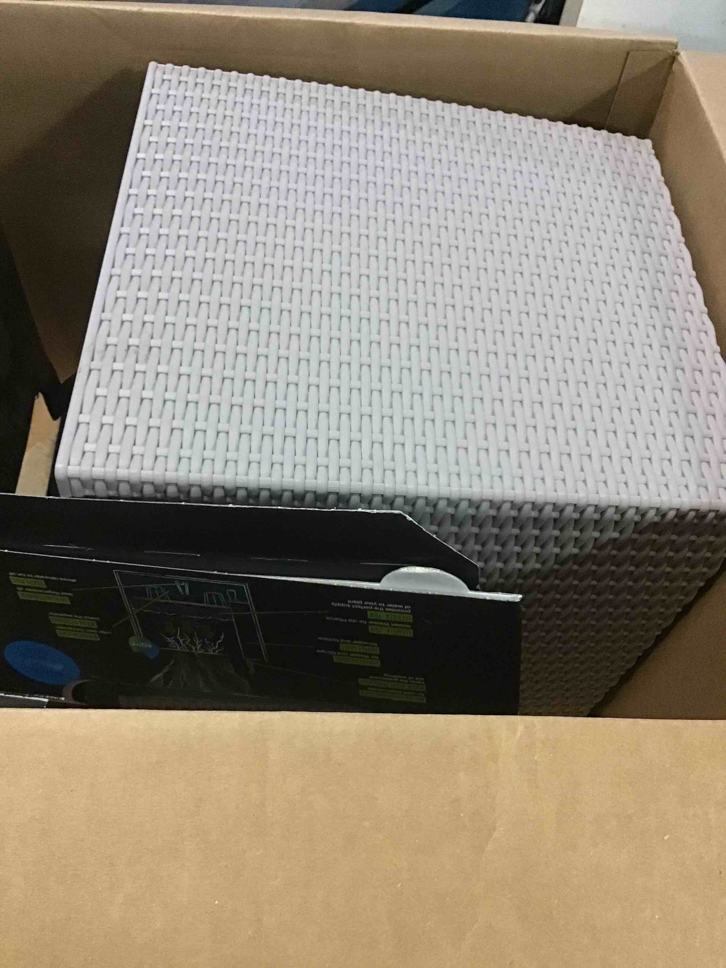 https://s3.amazonaws.com/lotting-images-prod/bidfta/YEL5647212_1699537148514.jpeg