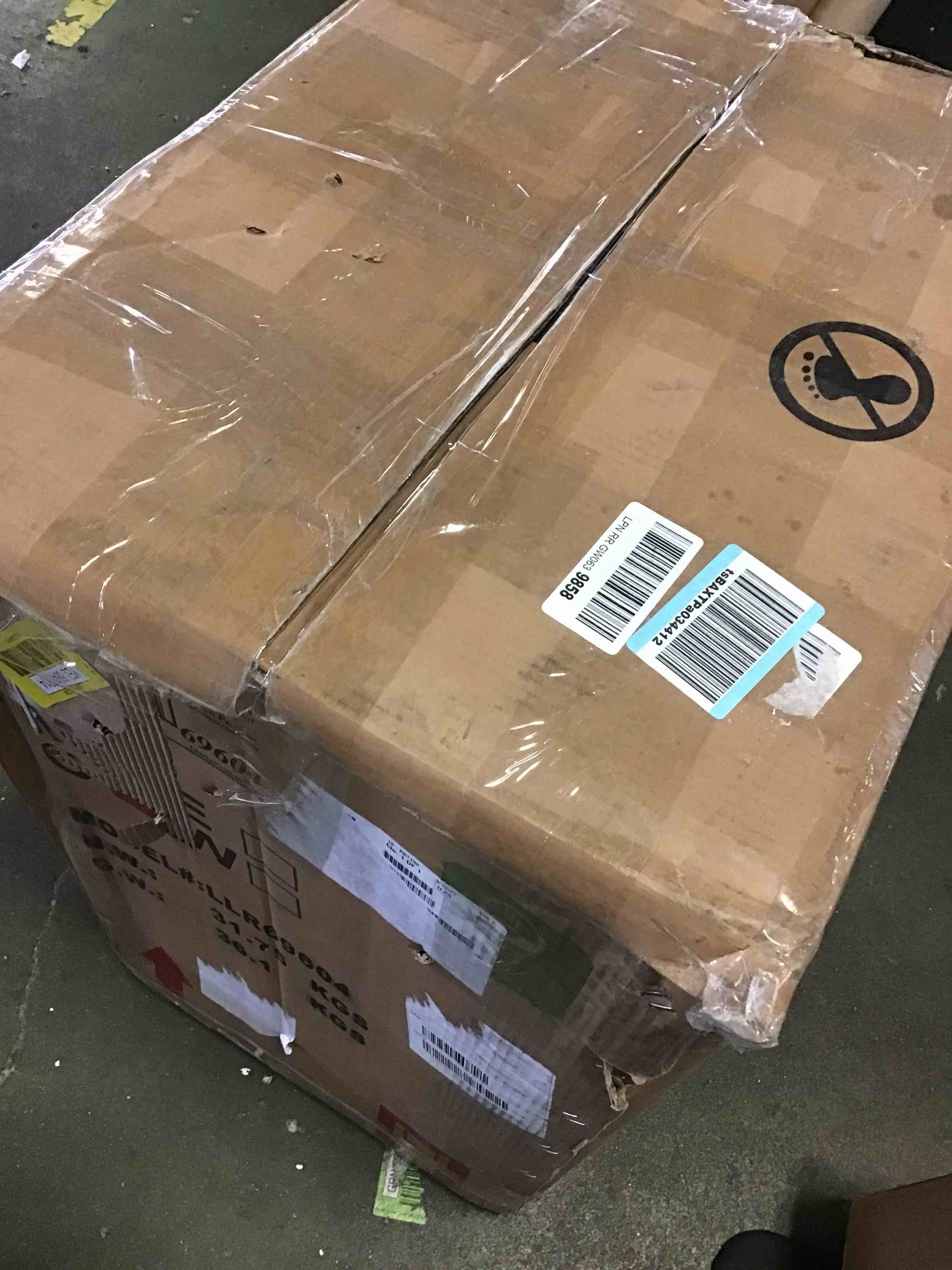 https://s3.amazonaws.com/lotting-images-prod/bidfta/YEL5647314_1699559197034.jpeg
