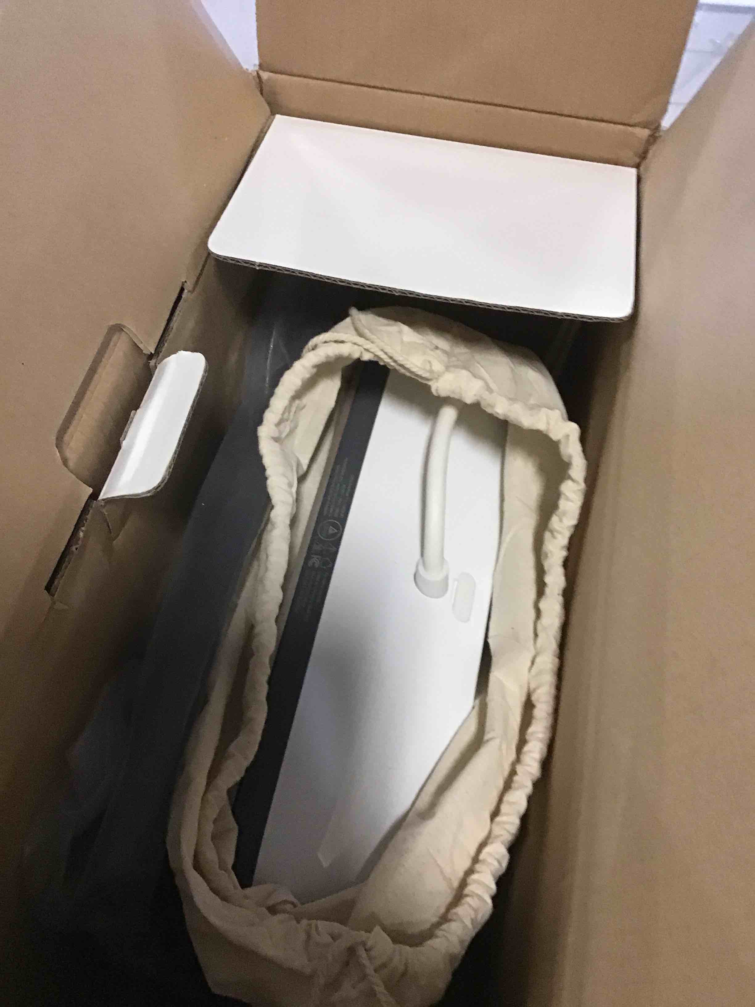 https://s3.amazonaws.com/lotting-images-prod/bidfta/YEL5647501_1699642283341.jpeg