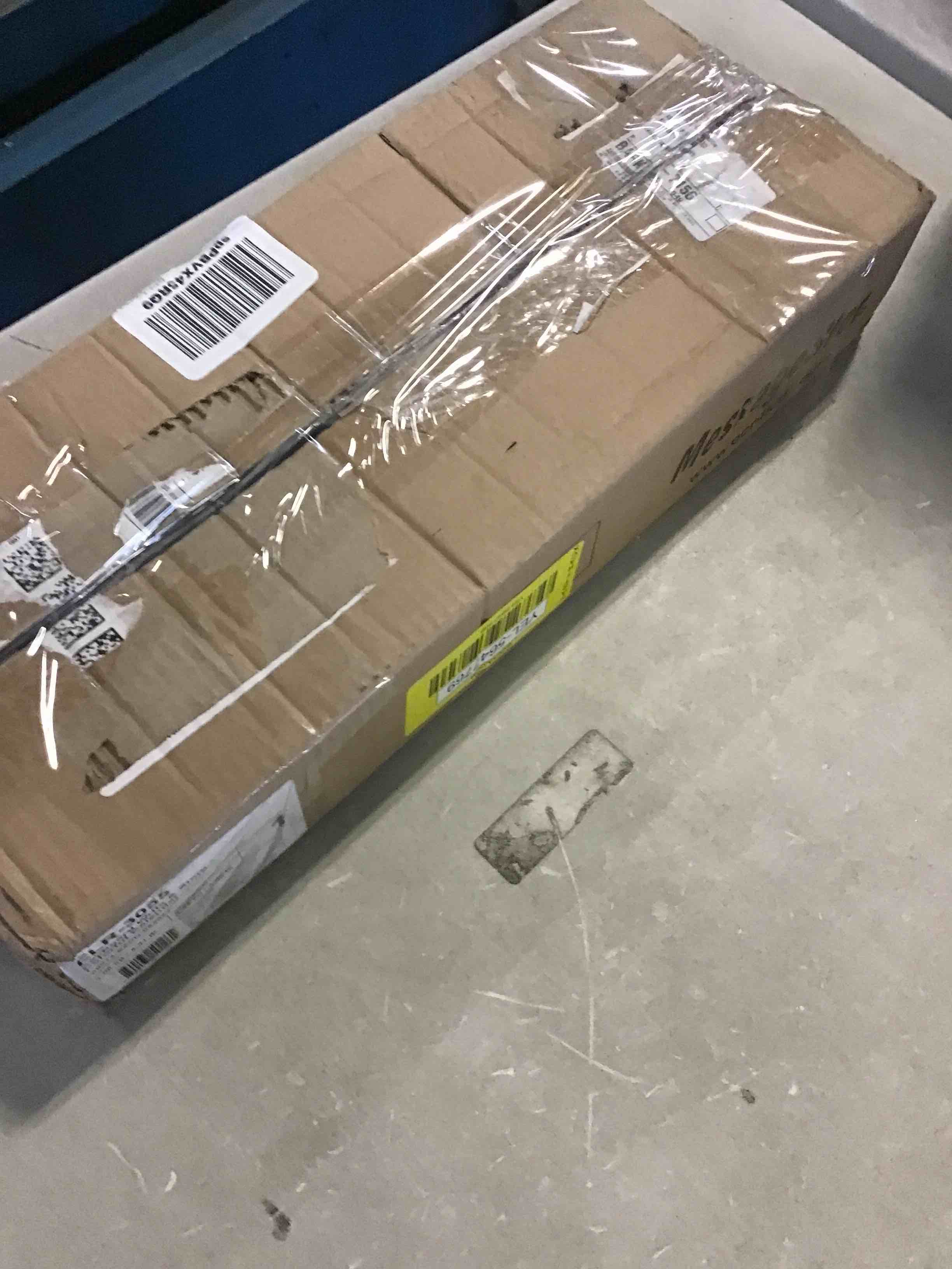 https://s3.amazonaws.com/lotting-images-prod/bidfta/YEL5647769_1699909487960.jpeg