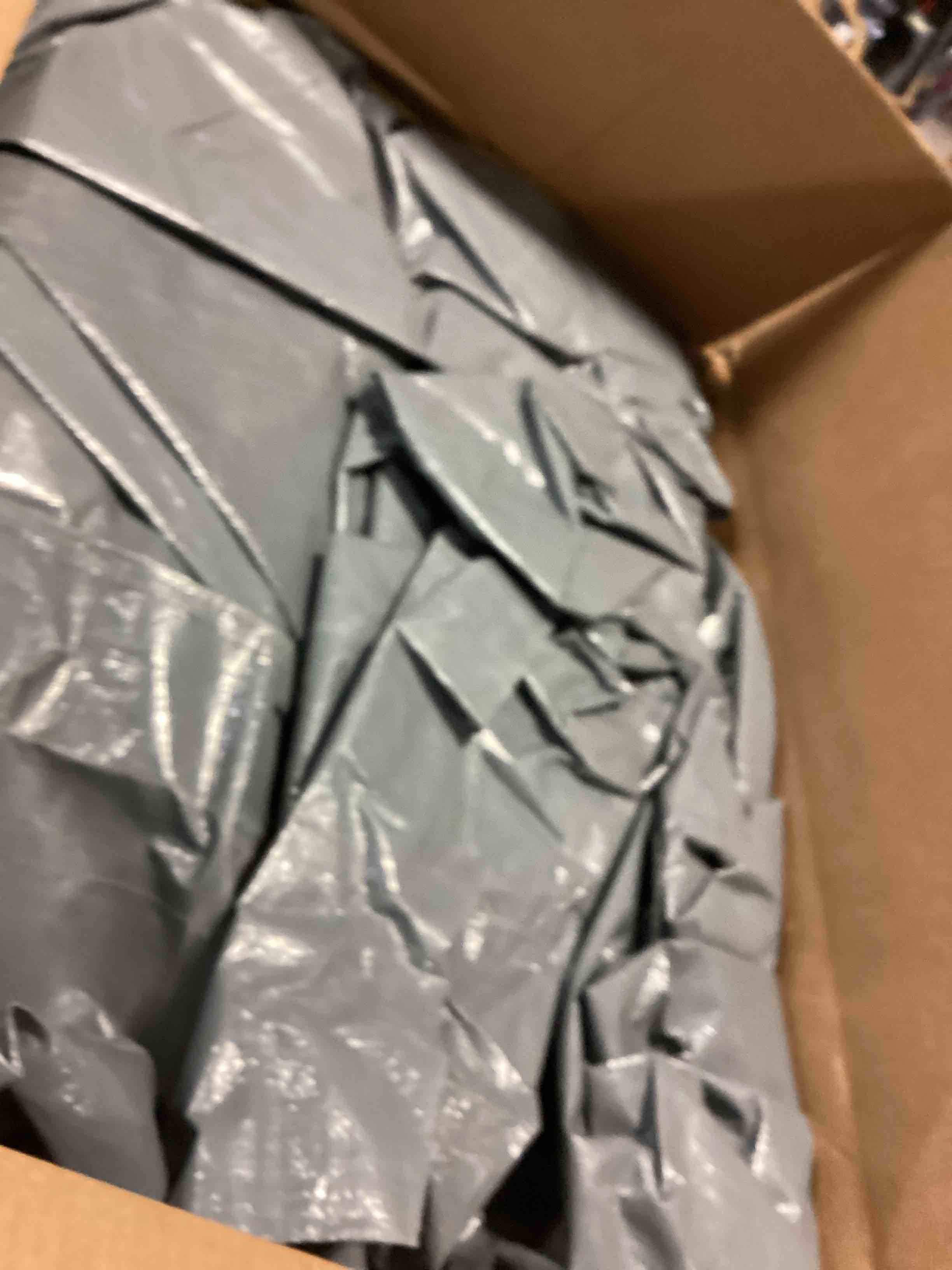 https://s3.amazonaws.com/lotting-images-prod/bidfta/YEL5650139_1700586200098.jpeg
