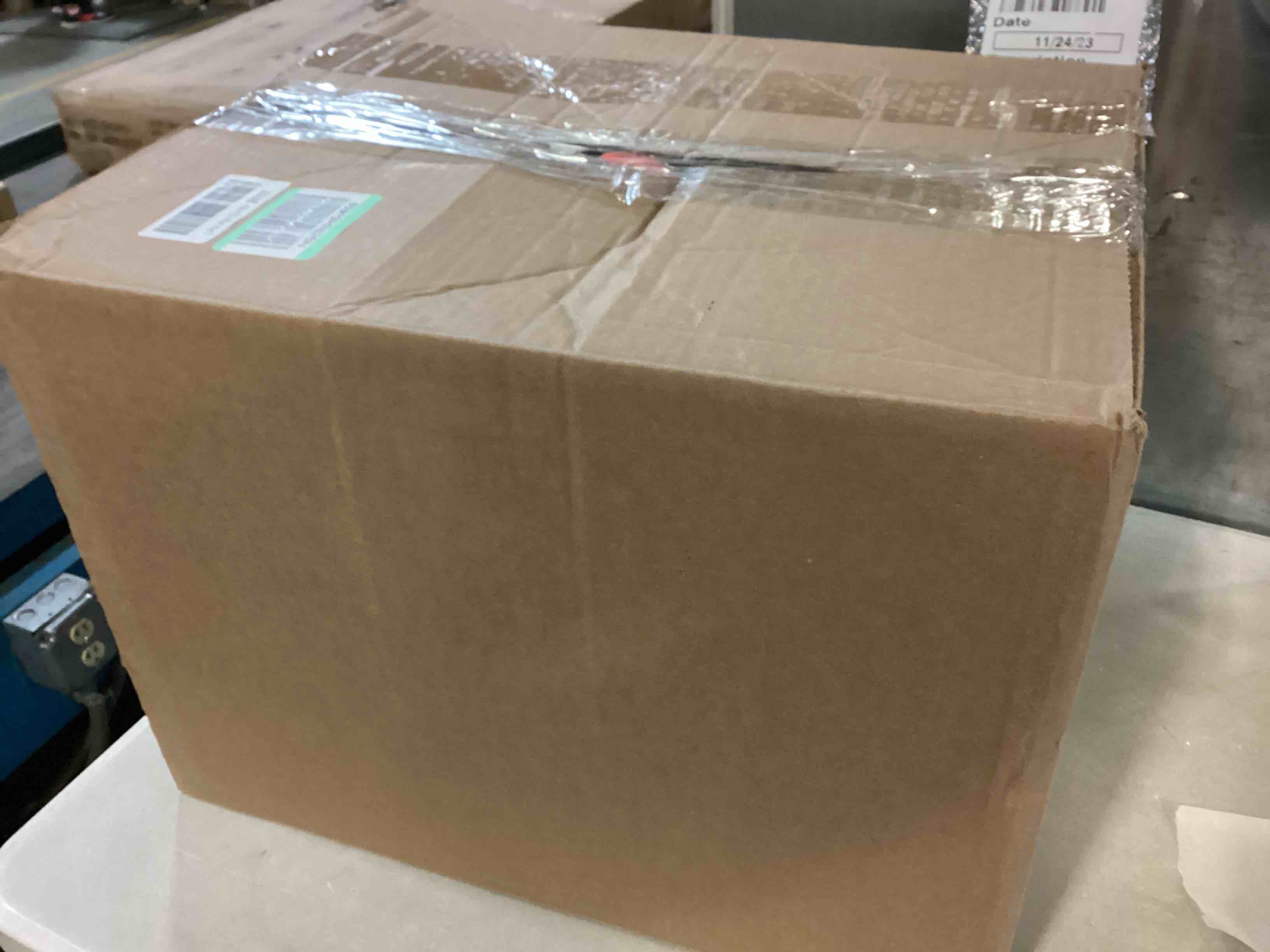 https://s3.amazonaws.com/lotting-images-prod/bidfta/YEL5650383_1701098758477.jpeg