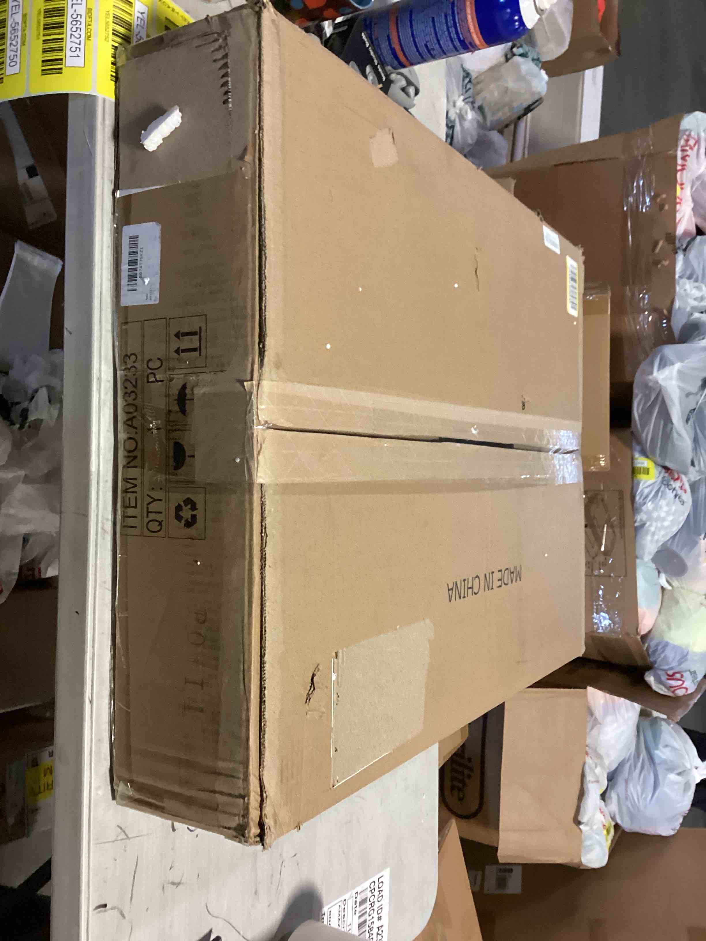 https://s3.amazonaws.com/lotting-images-prod/bidfta/YEL5652745_1699967872439.jpeg
