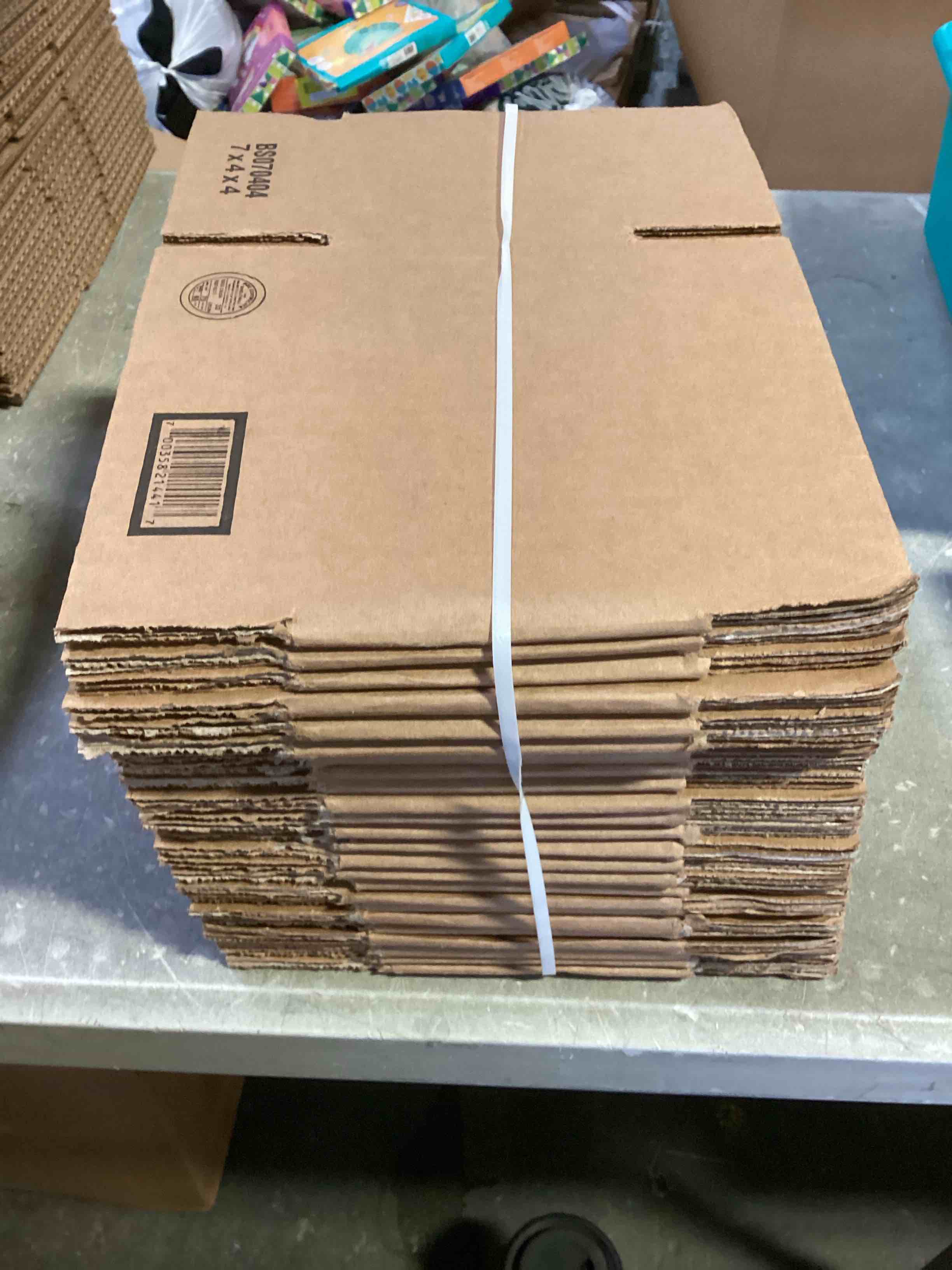 https://s3.amazonaws.com/lotting-images-prod/bidfta/YEL5652913_1699994027105.jpeg